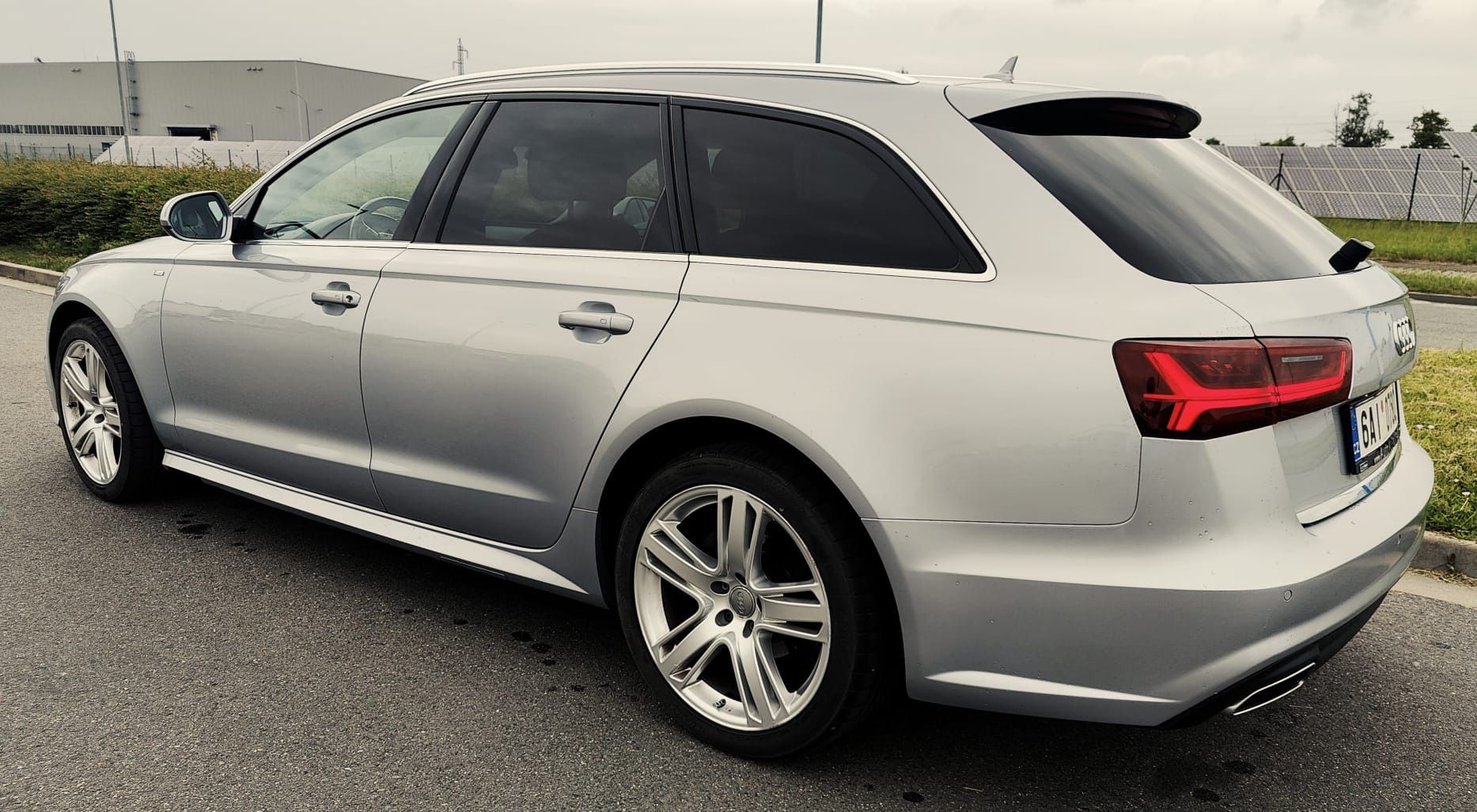 Audi A6 Avant, 2,0 TDI, S-LINE, DPH!!! - fotka 2
