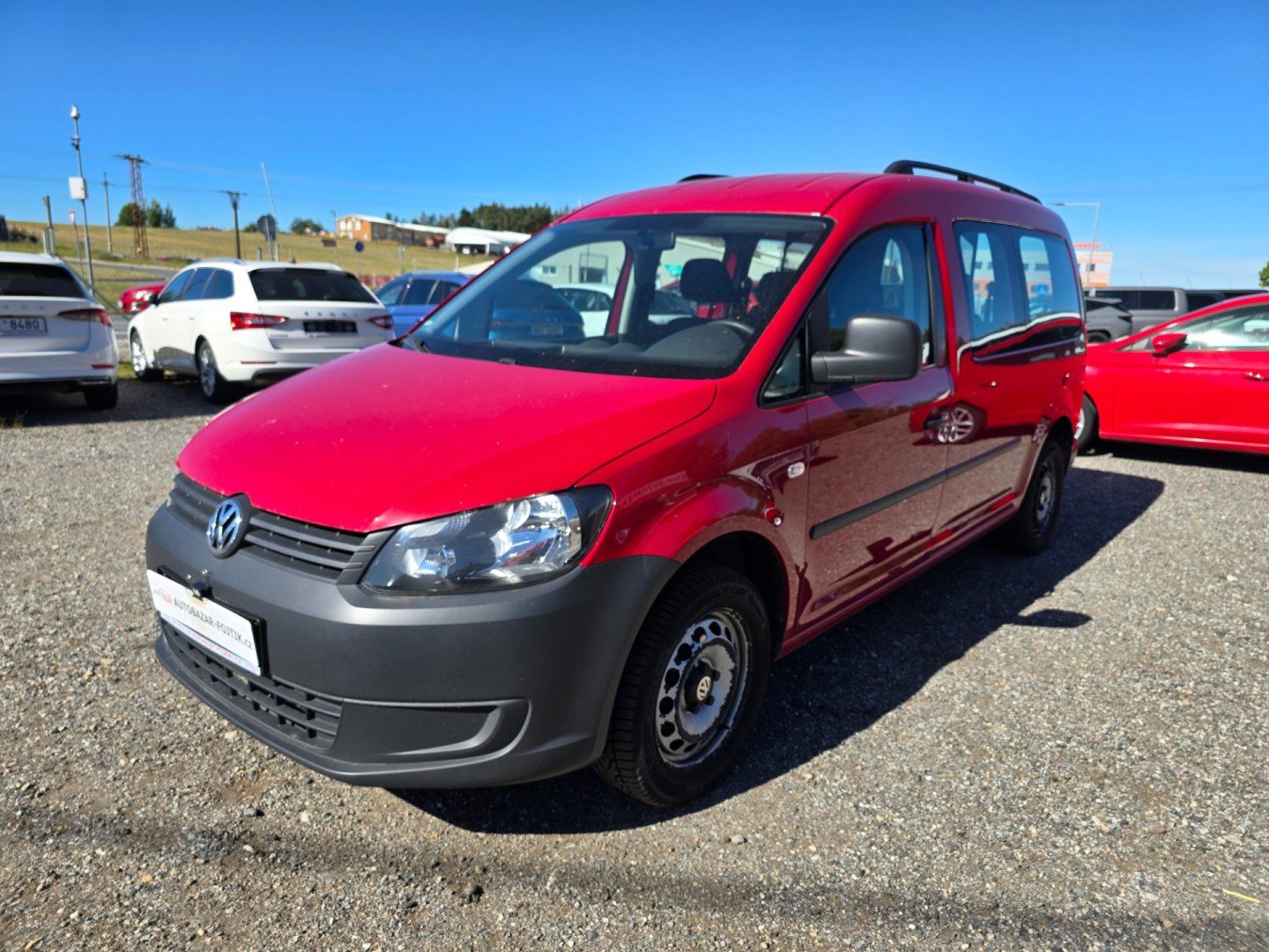 Volkswagen Caddy, 1.6 TDi 75KW,klima,tažné - fotka 3