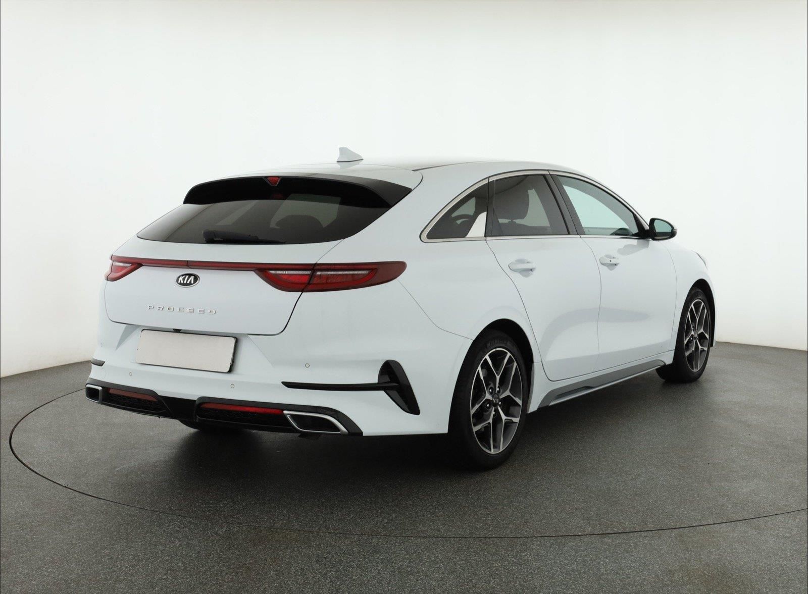 Kia ProCeed, 1.4 T-GDI, GT-Line, Automat - fotka 5