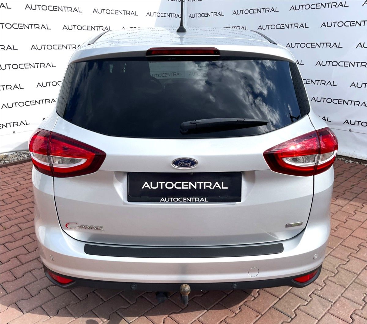 Ford C-MAX, 1,5 i,110kW,Titanium,Po servis - fotka 4