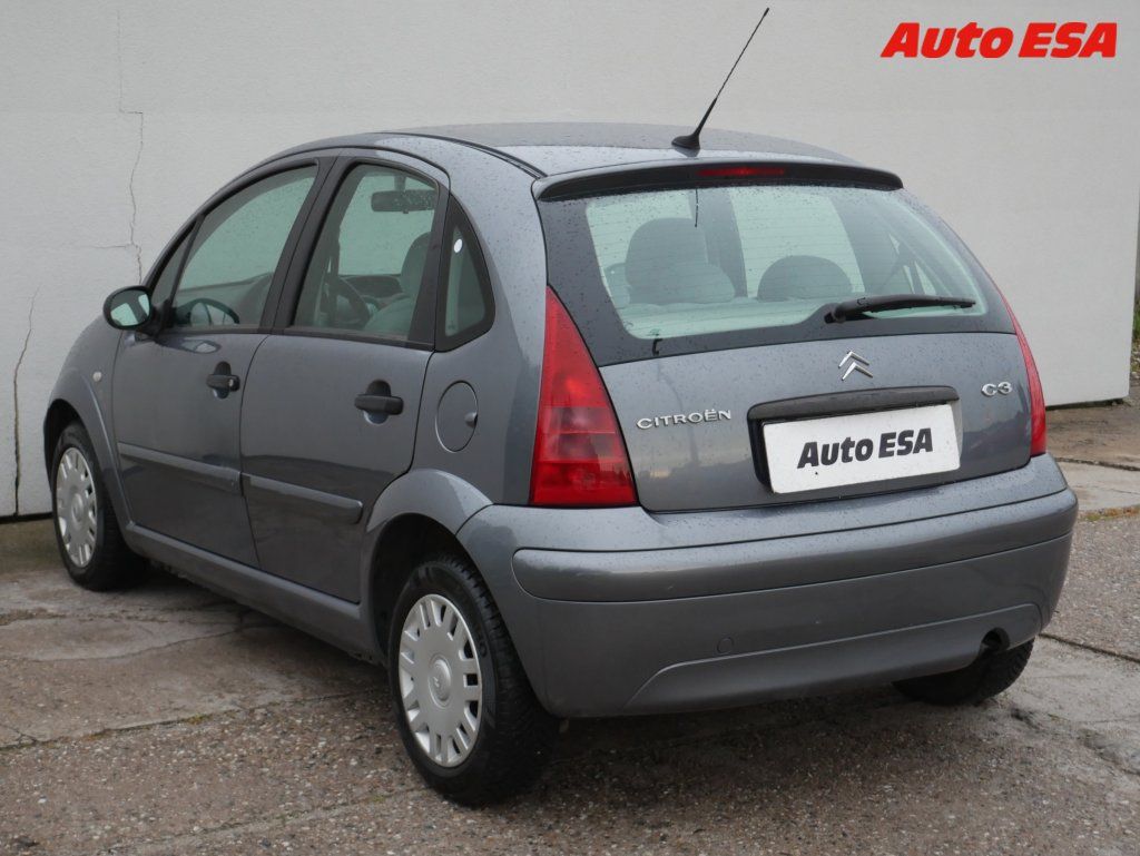 Citroën C3, 1.1 i - fotka 4