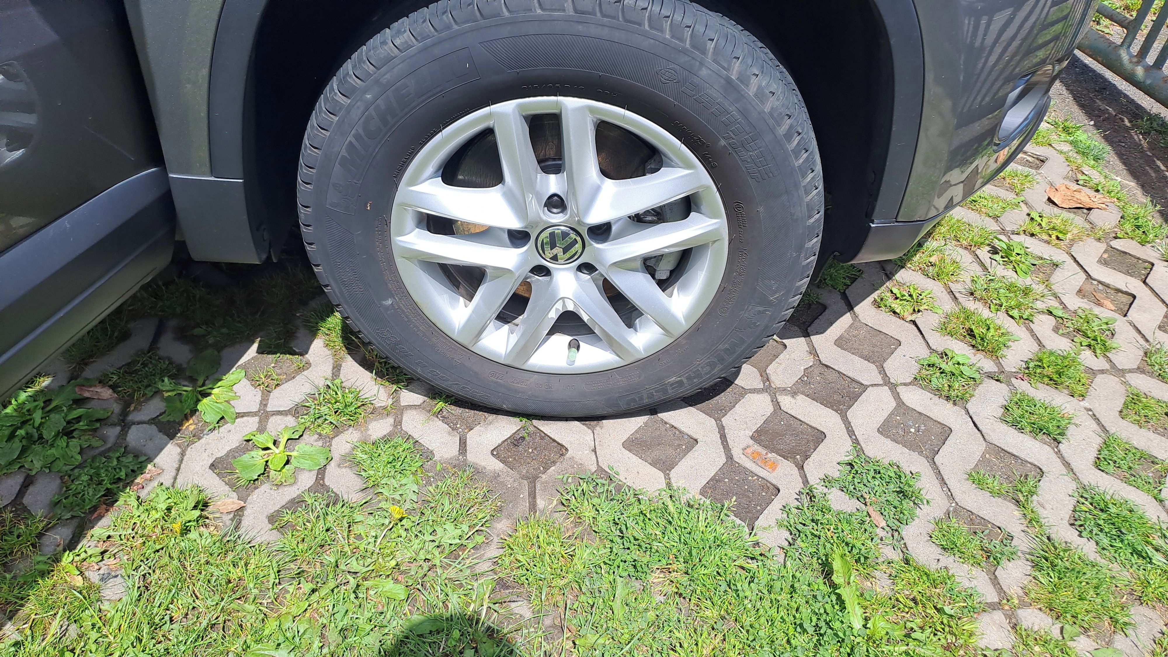 Volkswagen Tiguan, •	Motor: 1.4 TSI, 1 390 cm  • - fotka 3