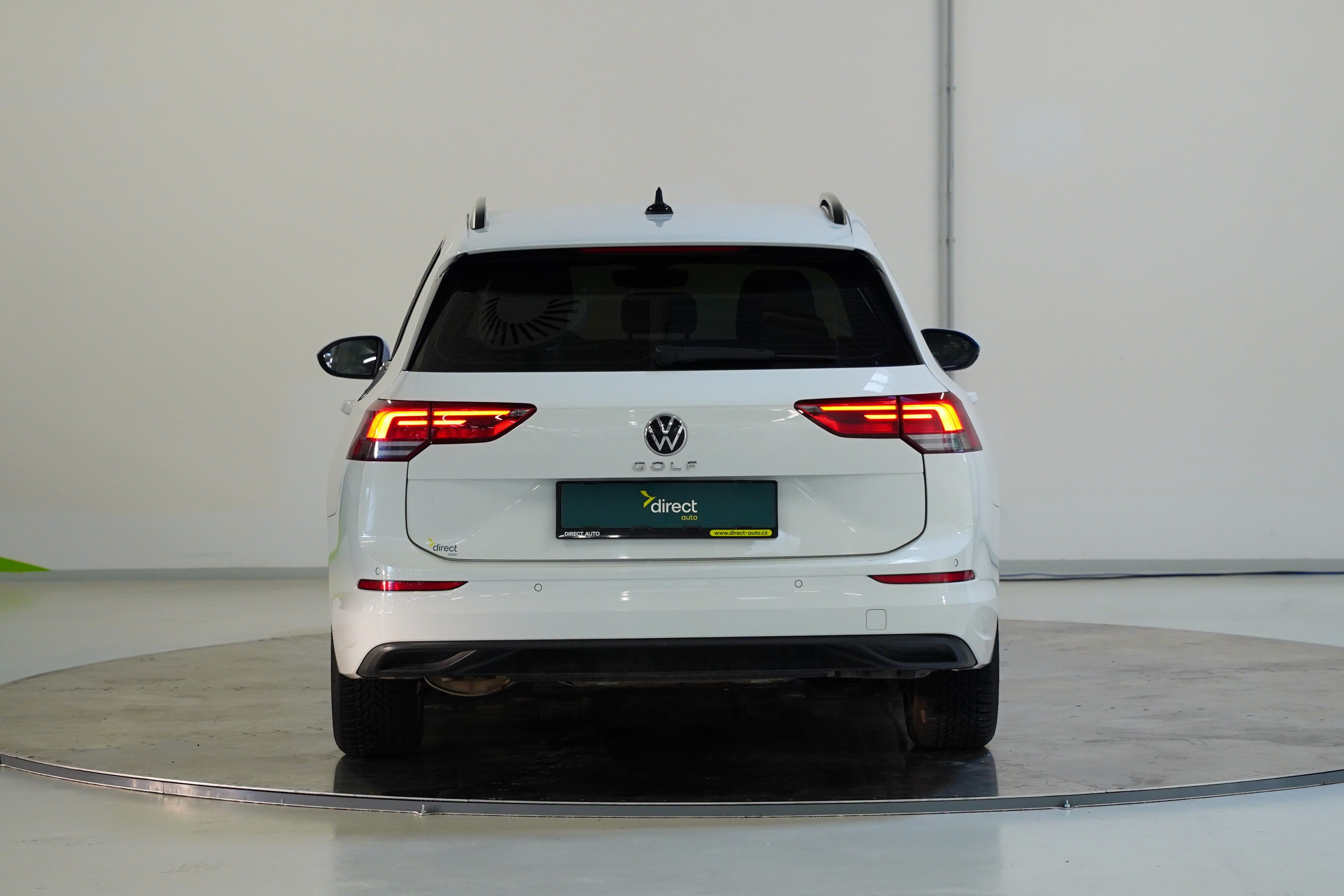 Volkswagen Golf, 2.0 TDI 85 kW Life - fotka 6