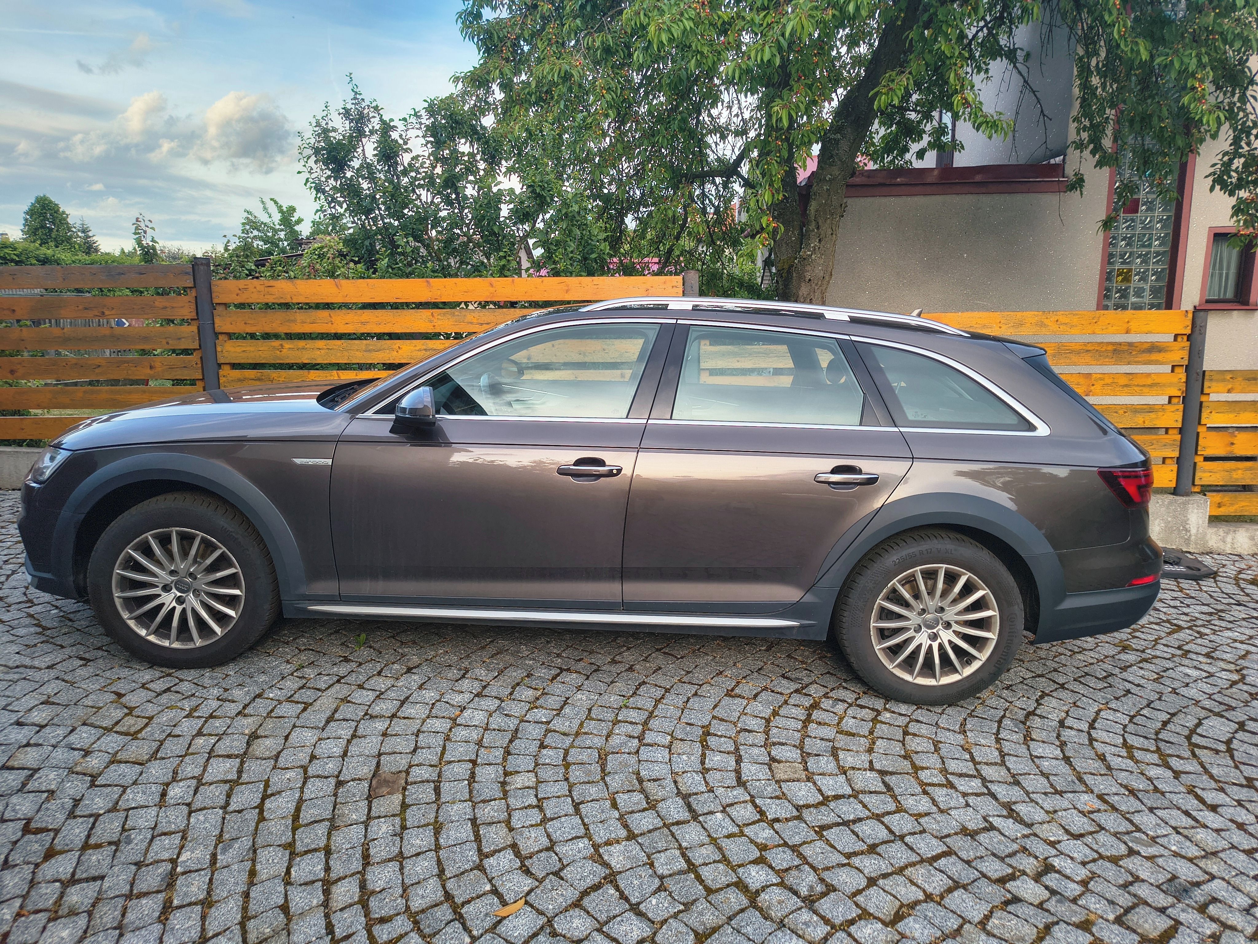 Audi A4 allroad, 2.0 TDI quattro, 120 kW - fotka 4