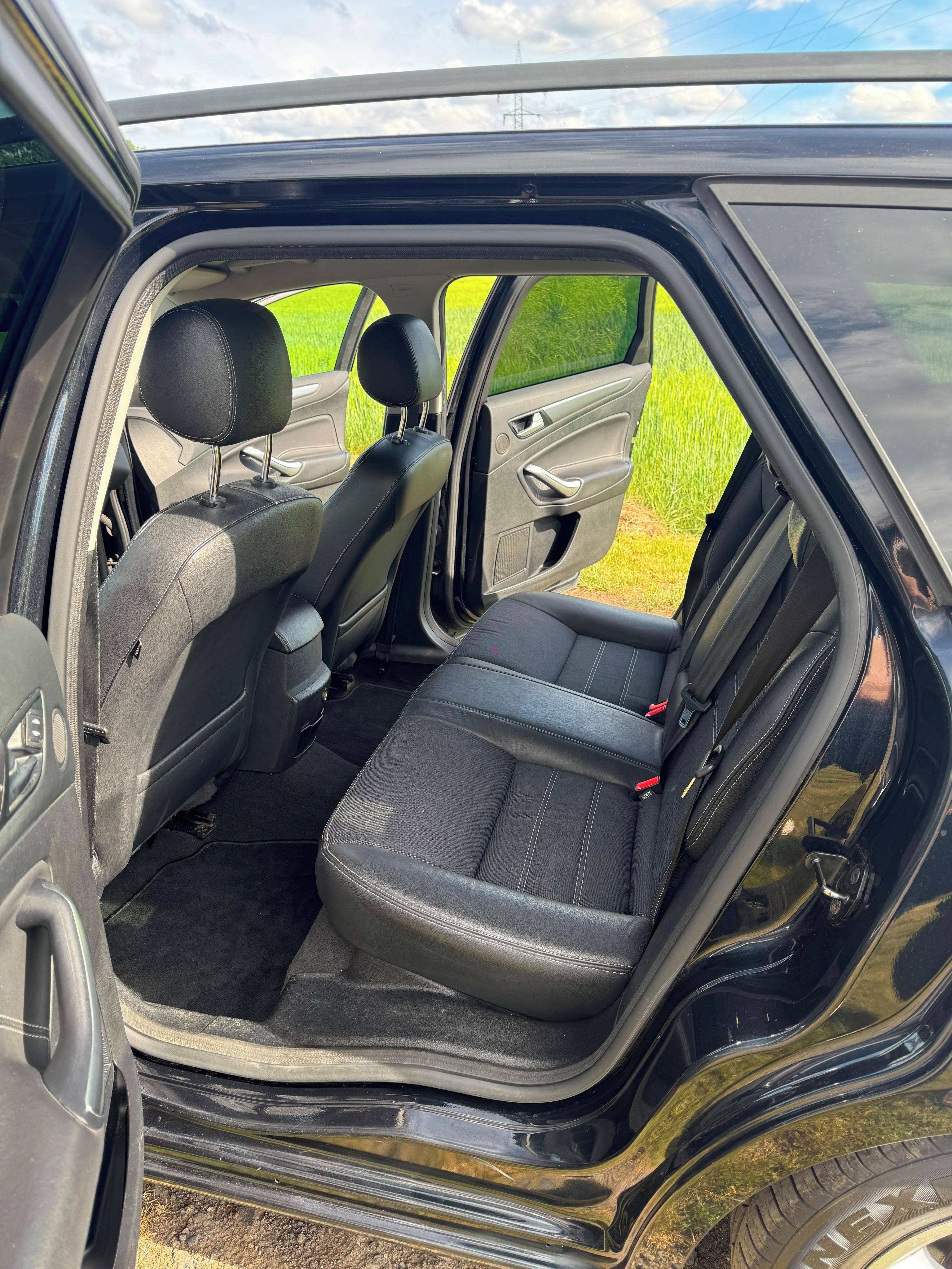 Ford Mondeo, 2.0 TDI, 103 kW, manuál - fotka 6