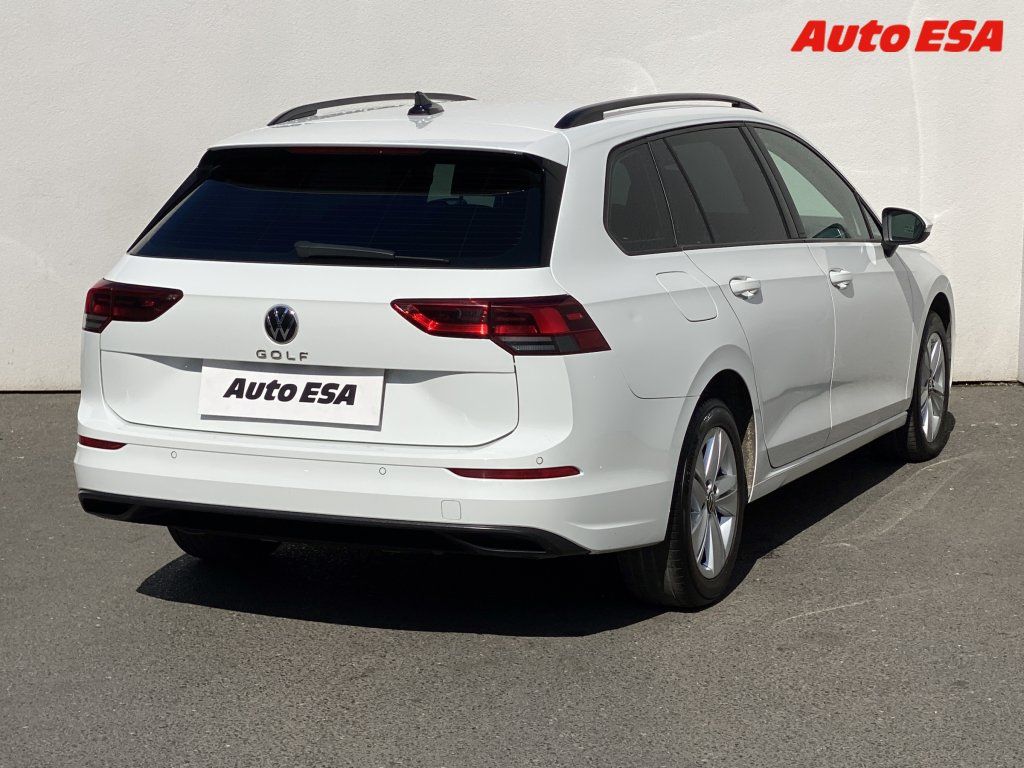 Volkswagen Golf, 2.0 TDi,ČR,Life - fotka 4