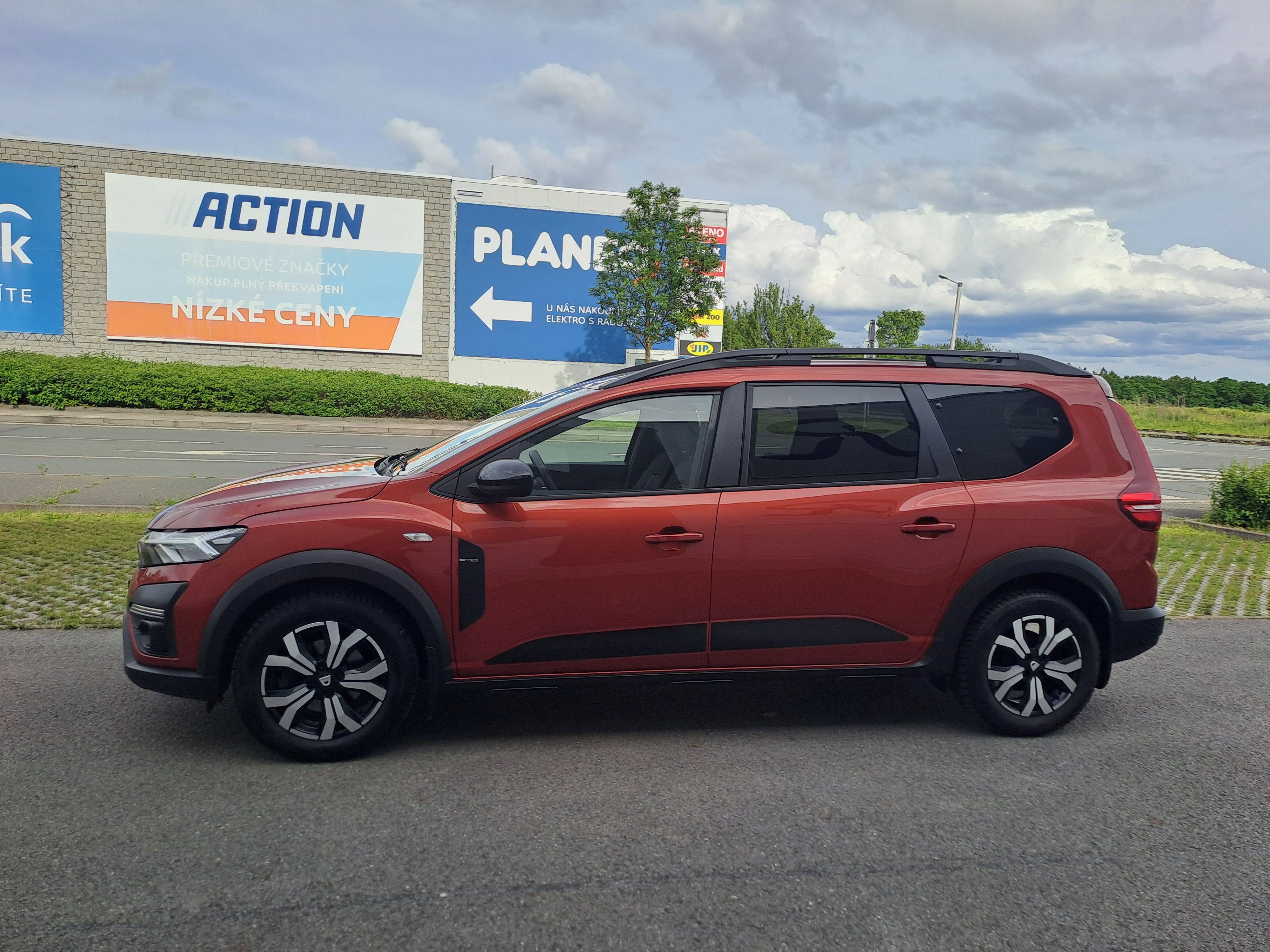 Dacia Jogger, 1.0TCE LPG 7.MÍSTNÉ, EXTREME+ - fotka 4
