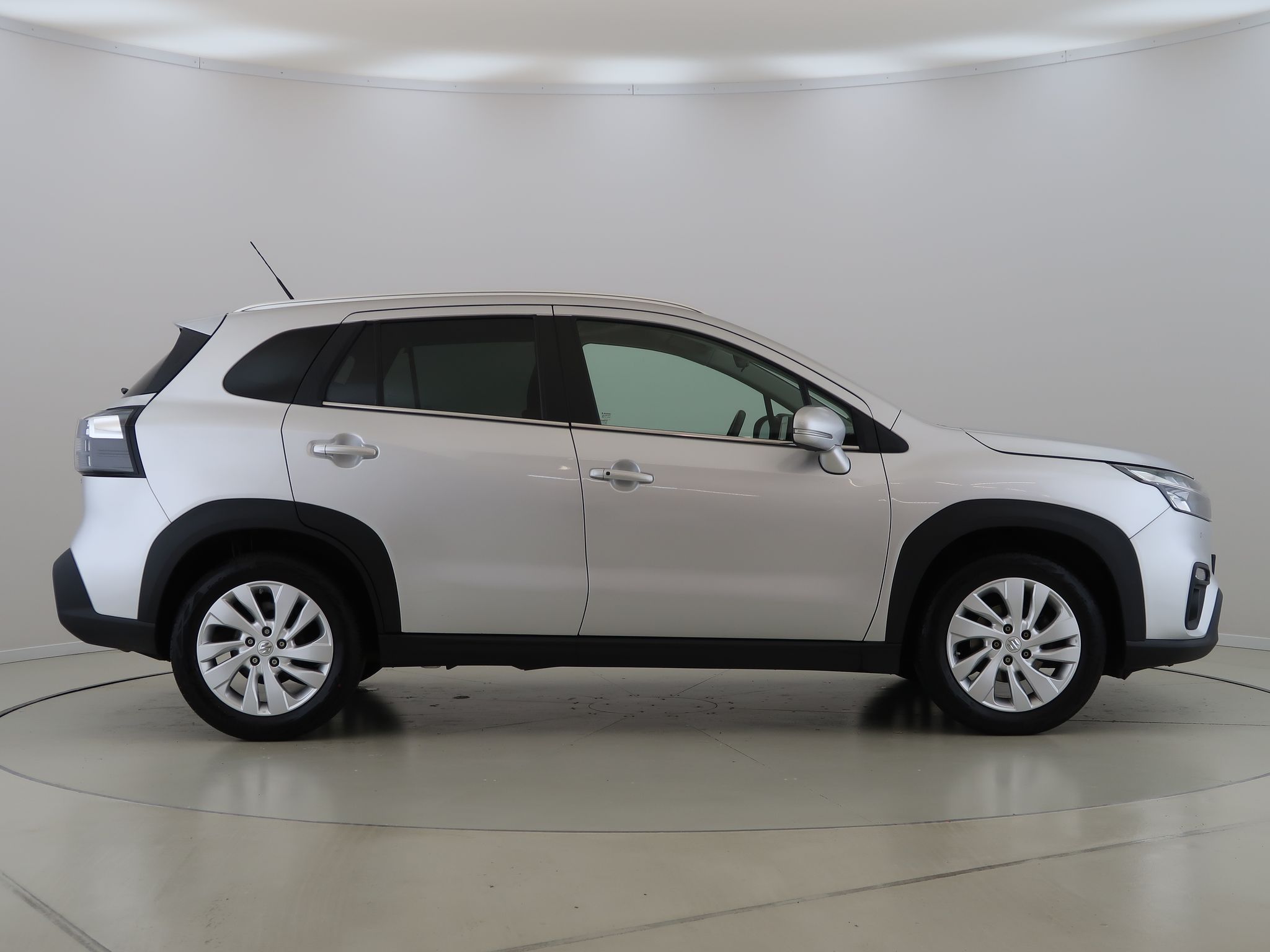 Suzuki SX4 S-Cross, 1.4BoosterJet,4x4,CZ,Premium - fotka 4