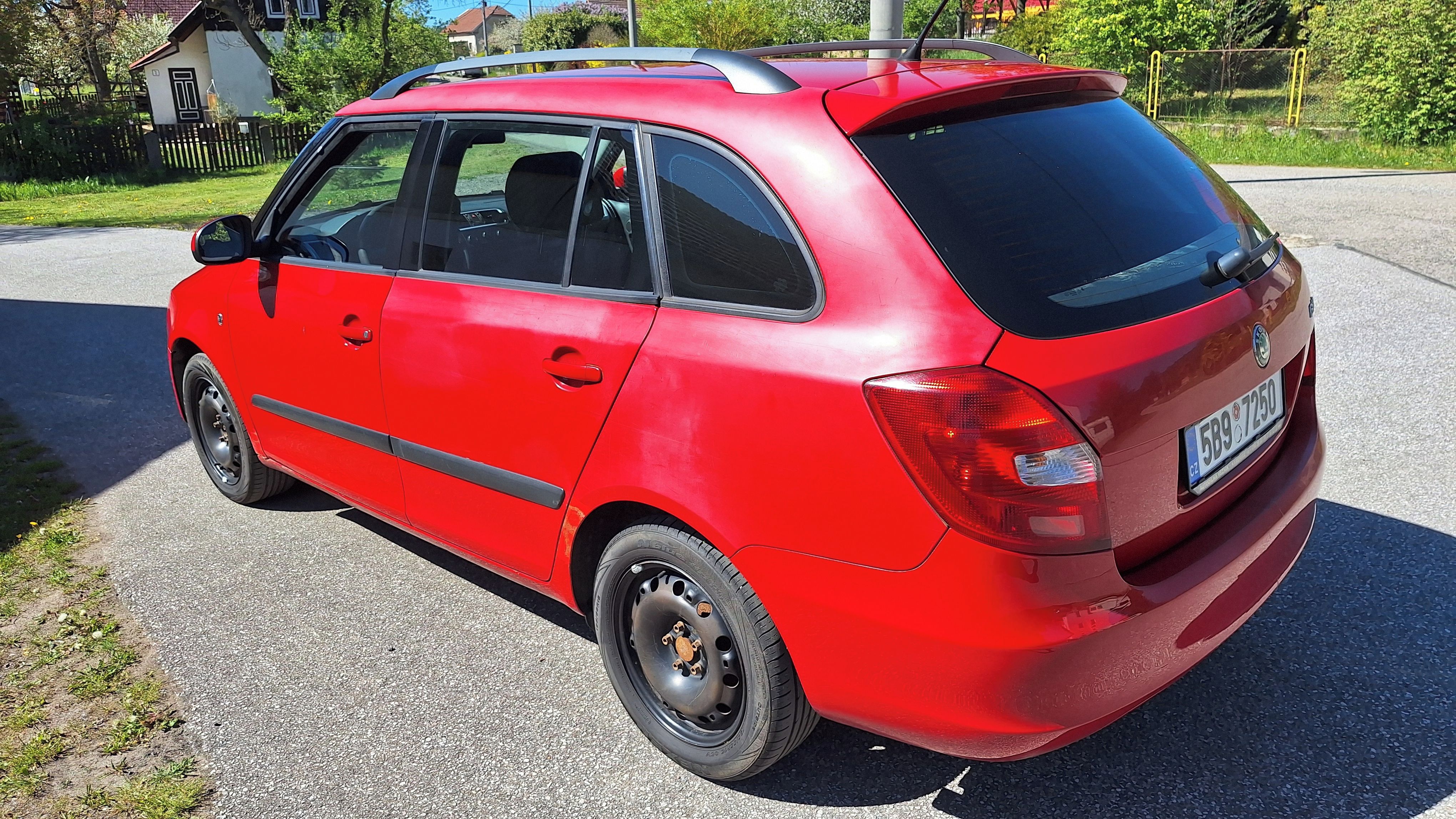 Škoda Fabia, Fabia 2 combi - 1.2 HTP - fotka 4