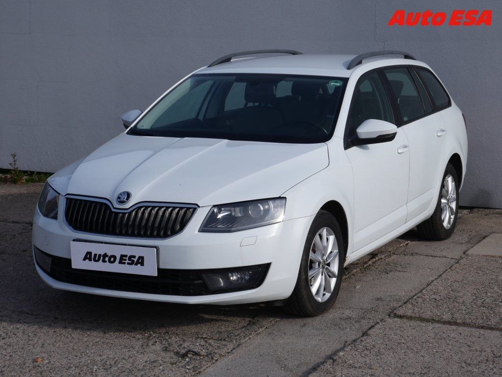 Škoda Octavia, 1.6 TDi 4x4,ČR,Ambition - fotka 3