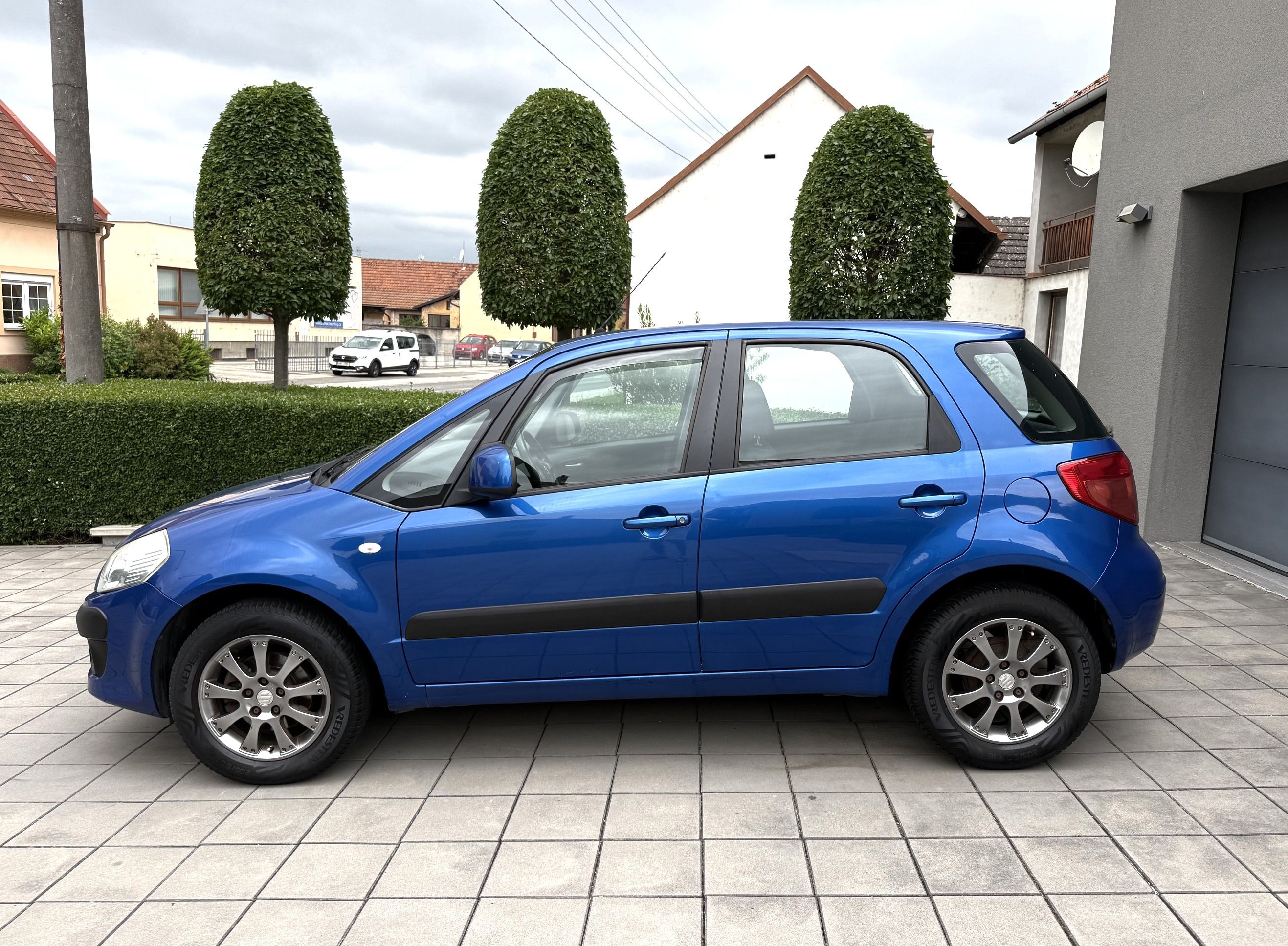 Suzuki SX4, 1.6Mpi,79kw - fotka 5
