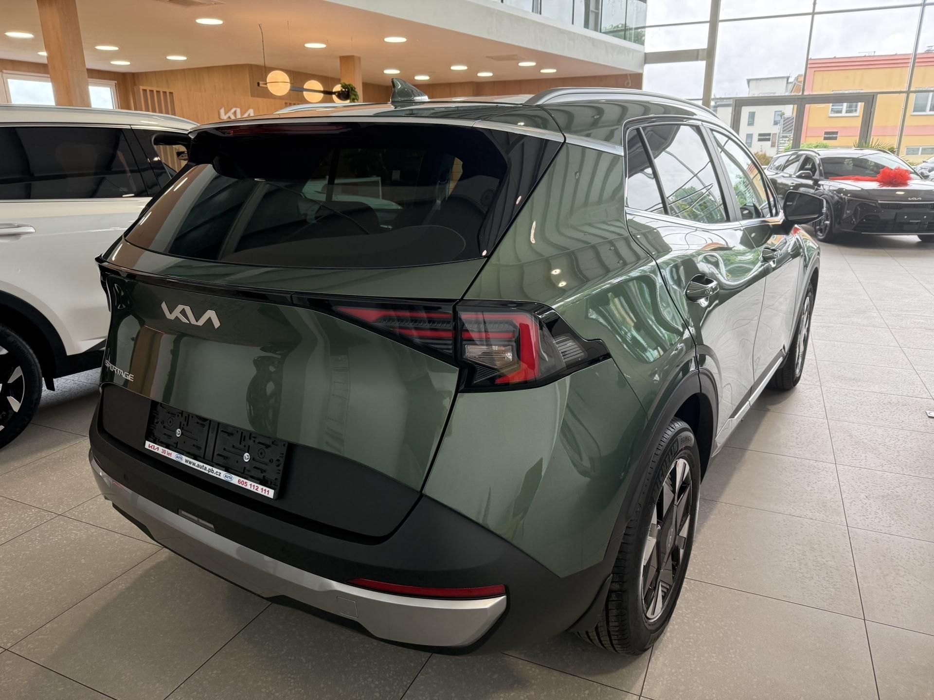 Kia Sportage, 1.6 T-GDi Exclusive 4x2 7DCT - fotka 5