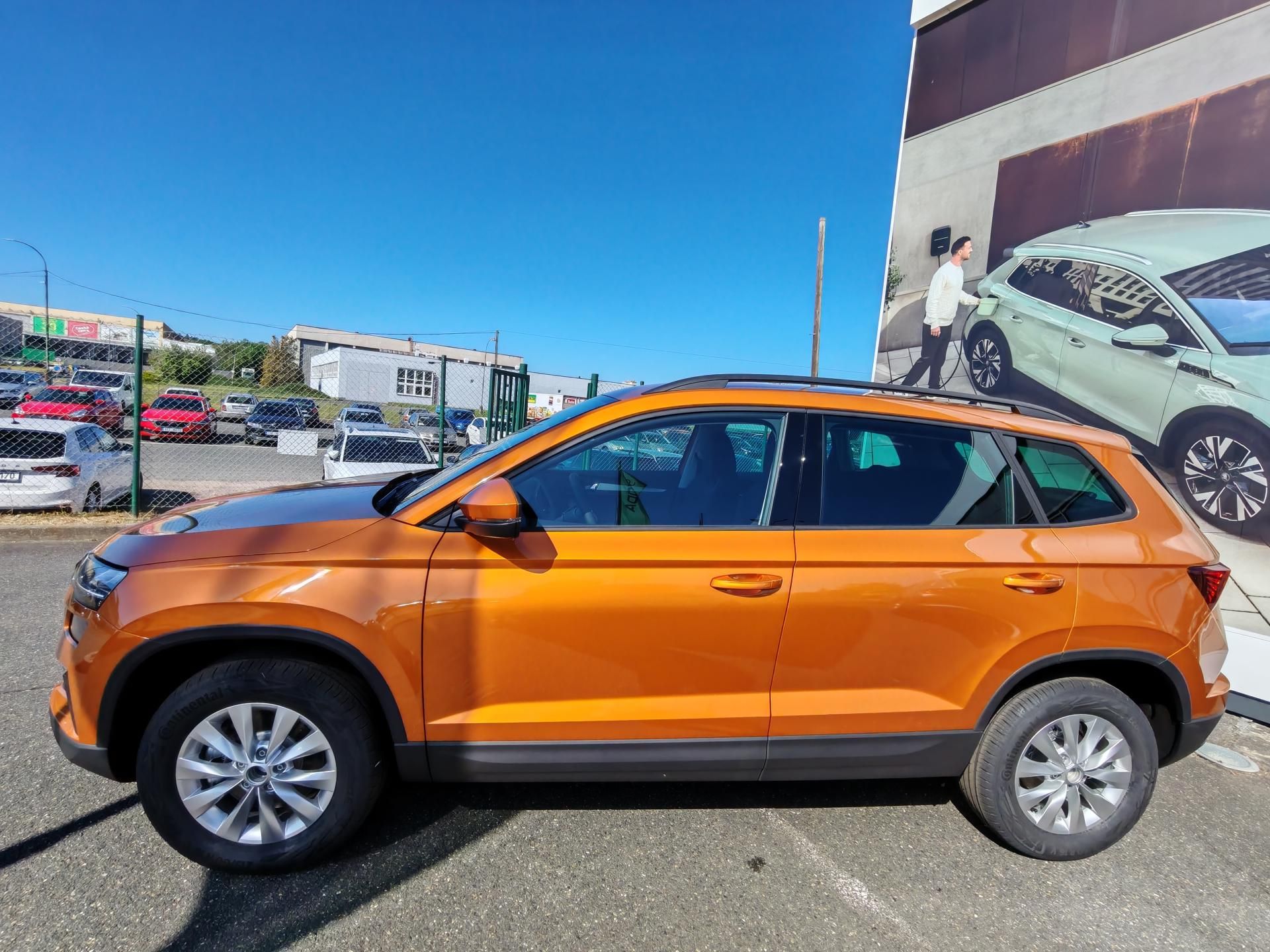 Škoda Karoq, Classic, 110kw, DSG - fotka 3