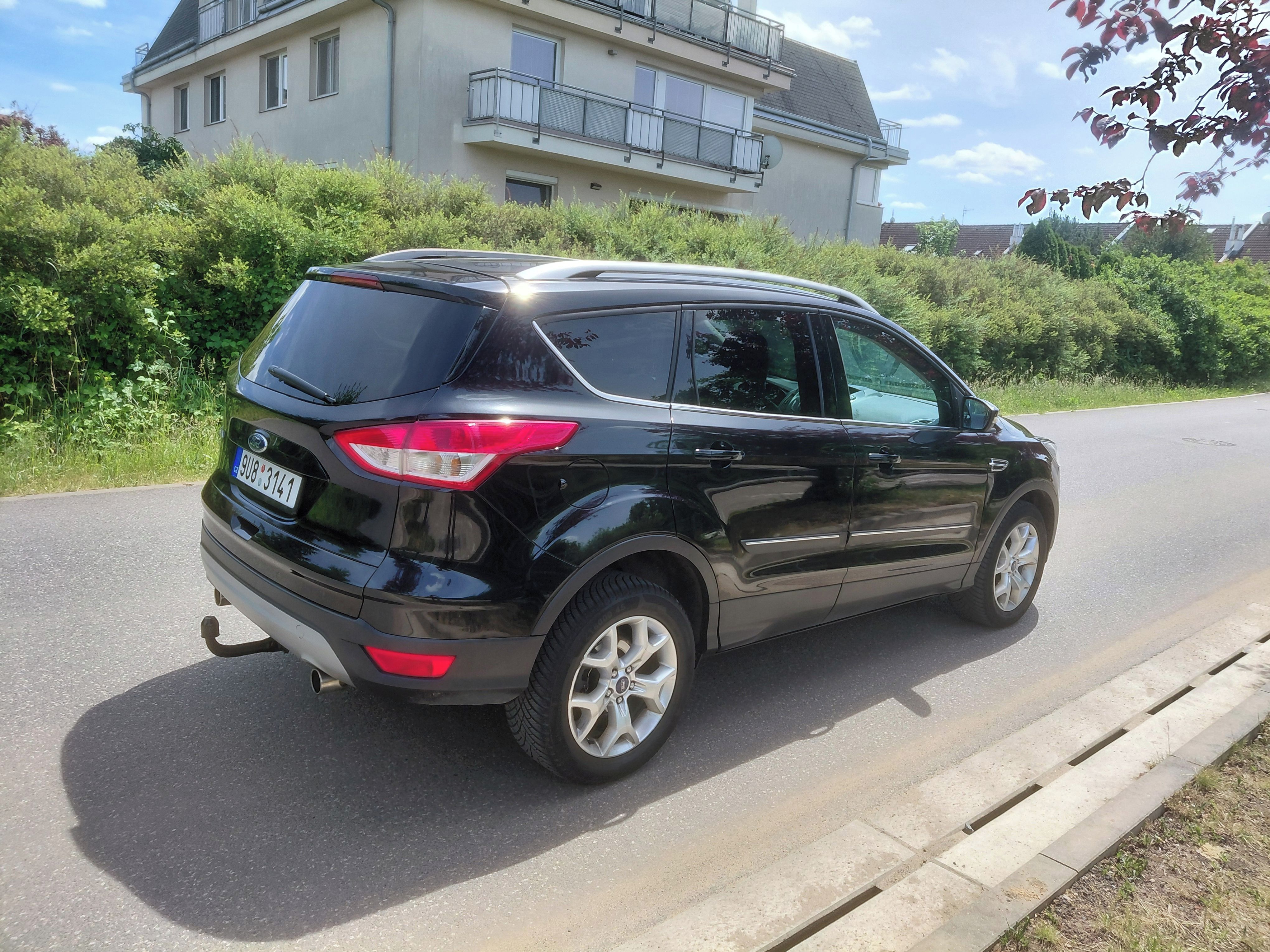 Ford Kuga, 1.6Ecoboost,Titanium,TOP - fotka 5
