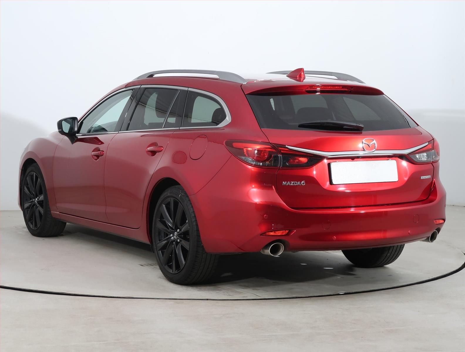 Mazda 6, 2.5 Skyactiv-G, Automat - fotka 4