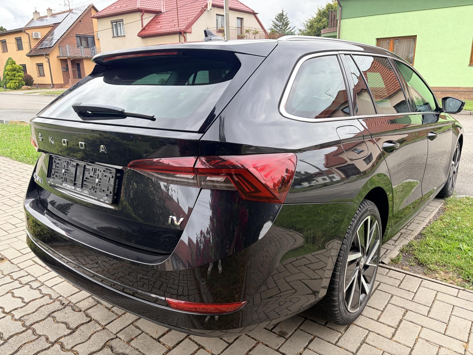Škoda Octavia, IV 1.4TSI STYLE DSG - fotka 3