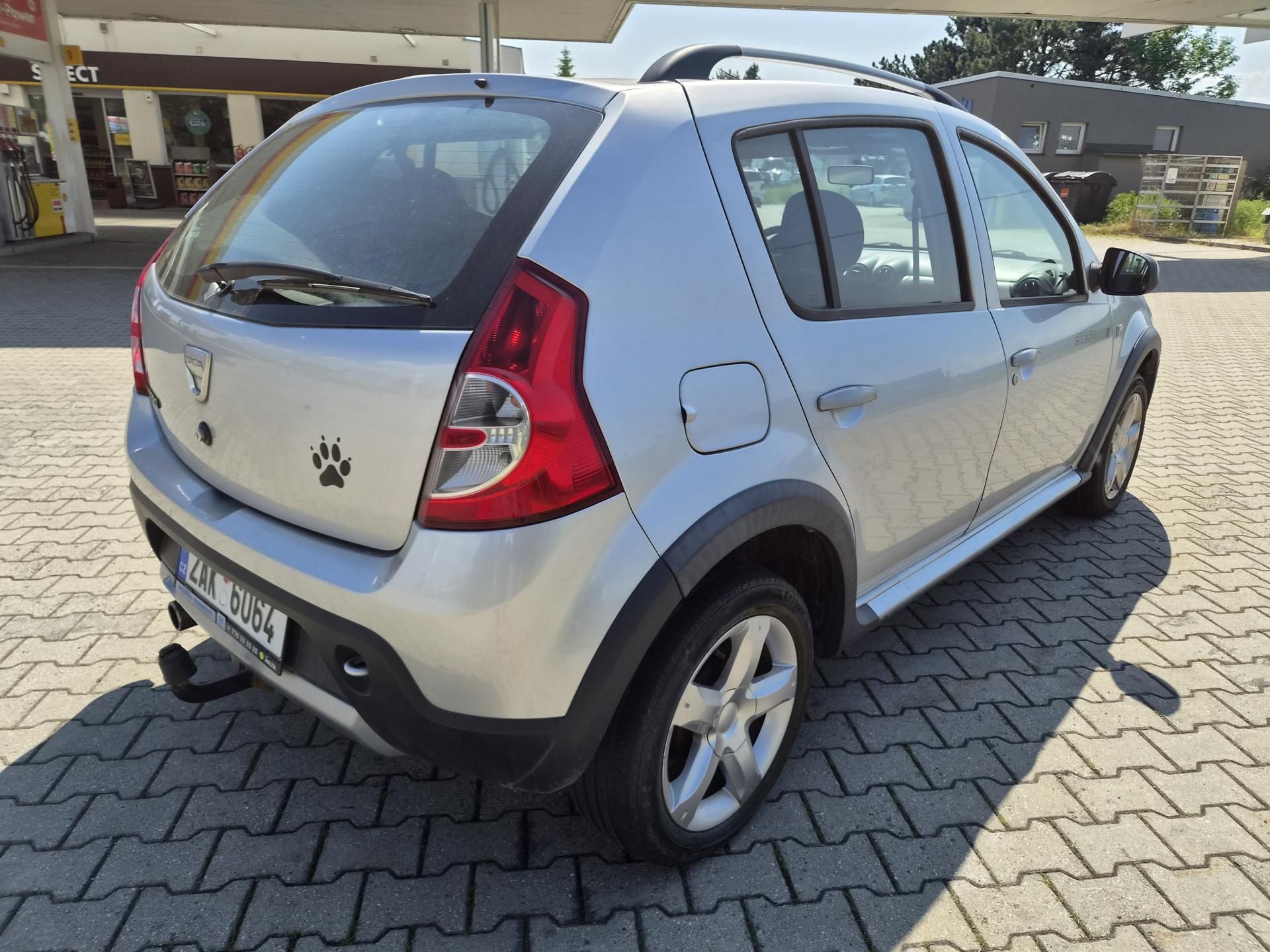 Dacia Sandero, 1,6 STEPWAY - fotka 3