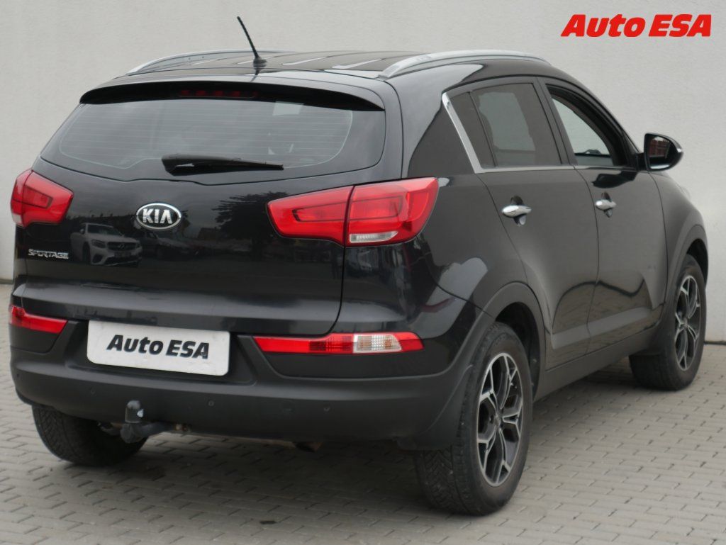 Kia Sportage, 1.6i,ČR - fotka 4