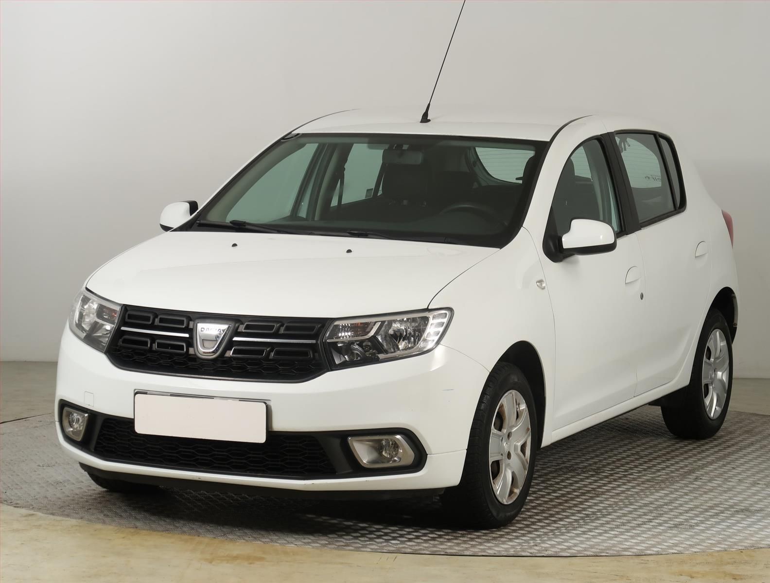 Dacia Sandero, 1.0 SCe, ČR,1.maj, Serv.kniha - fotka 2