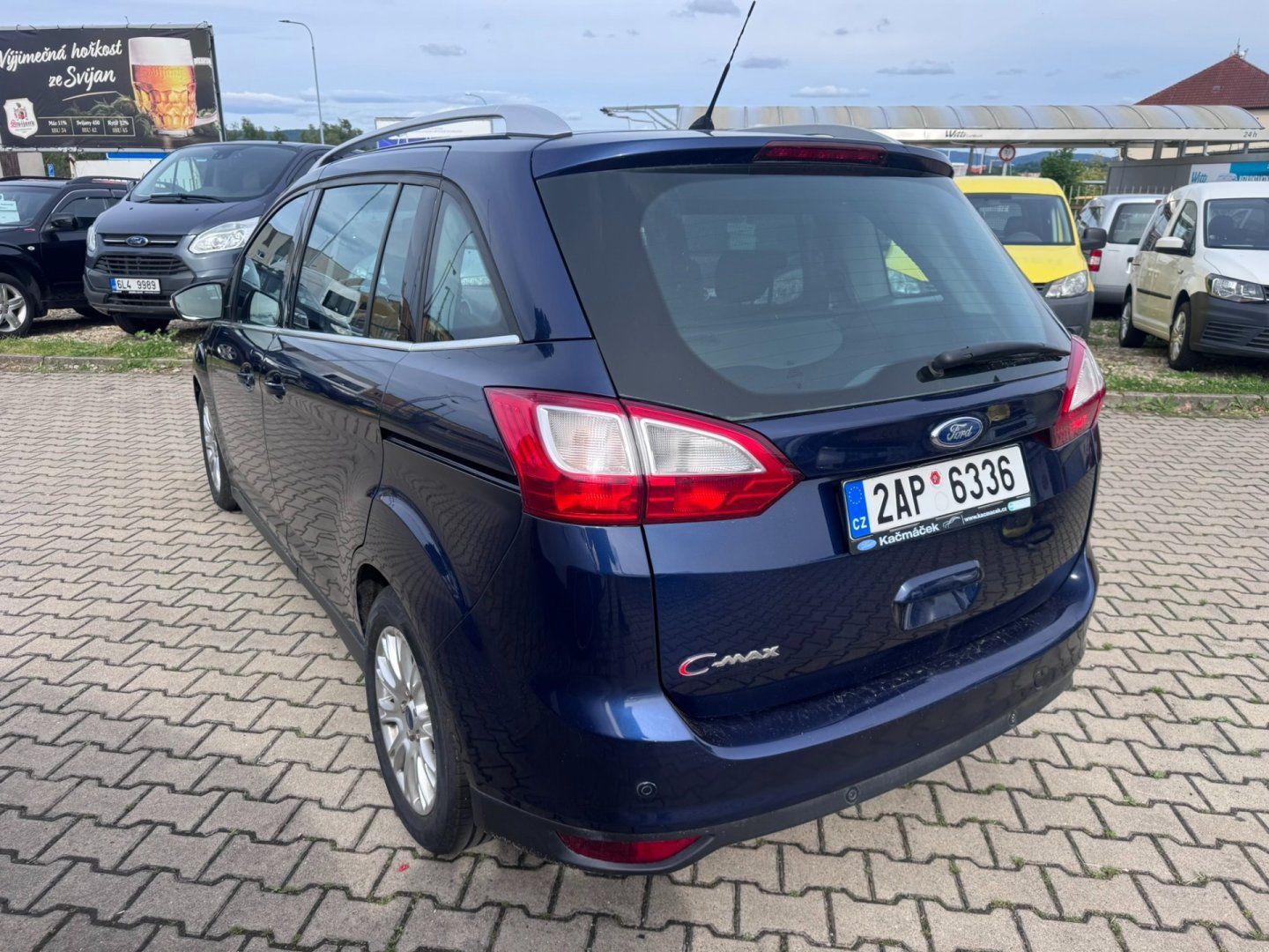 Ford Grand C-MAX, AUTOMAT 2,0 TDCI NOVÁ STK - fotka 4