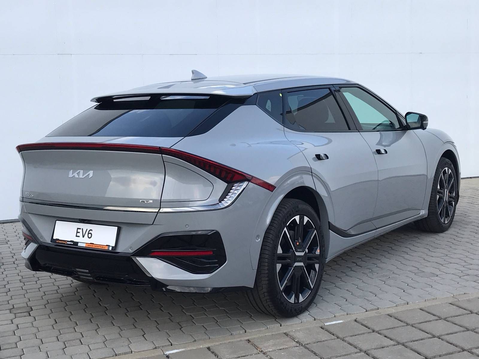 Kia EV6, GT-LINE 4x4 84 kWh - fotka 2