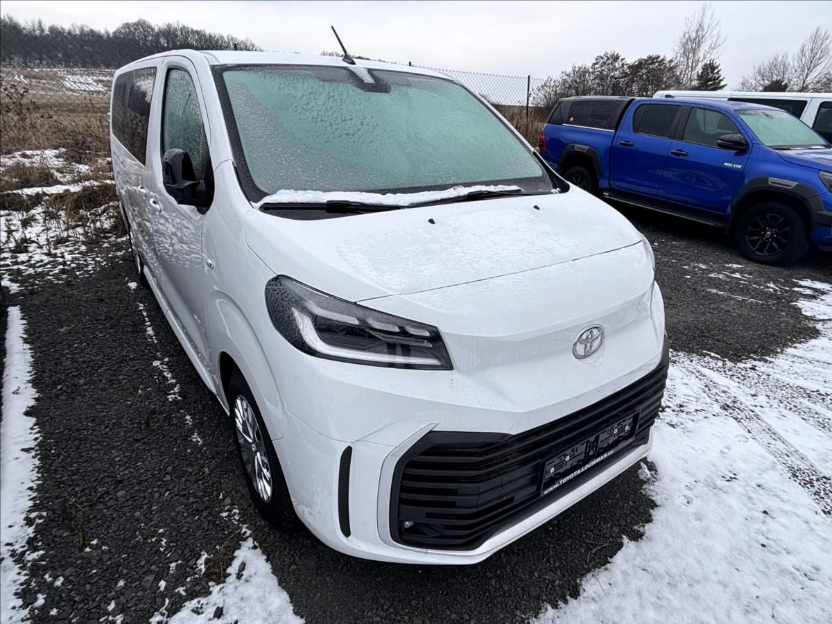 Toyota Proace Verso, 2,0 L2 Business 5D 9 míst