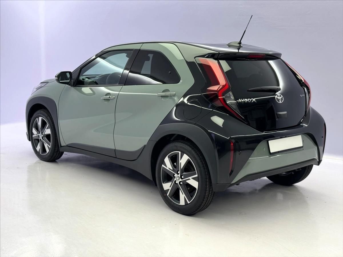 Toyota Aygo, 1,5   X Style 2026 - fotka 5