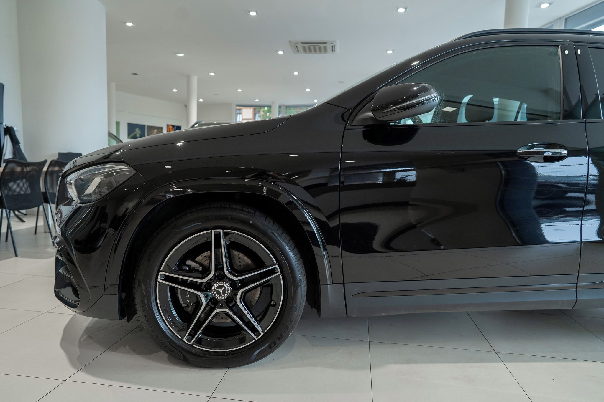 Mercedes-Benz GLA, 200 d/AMGPLUS/MULTIBEAM/TOP - fotka 5