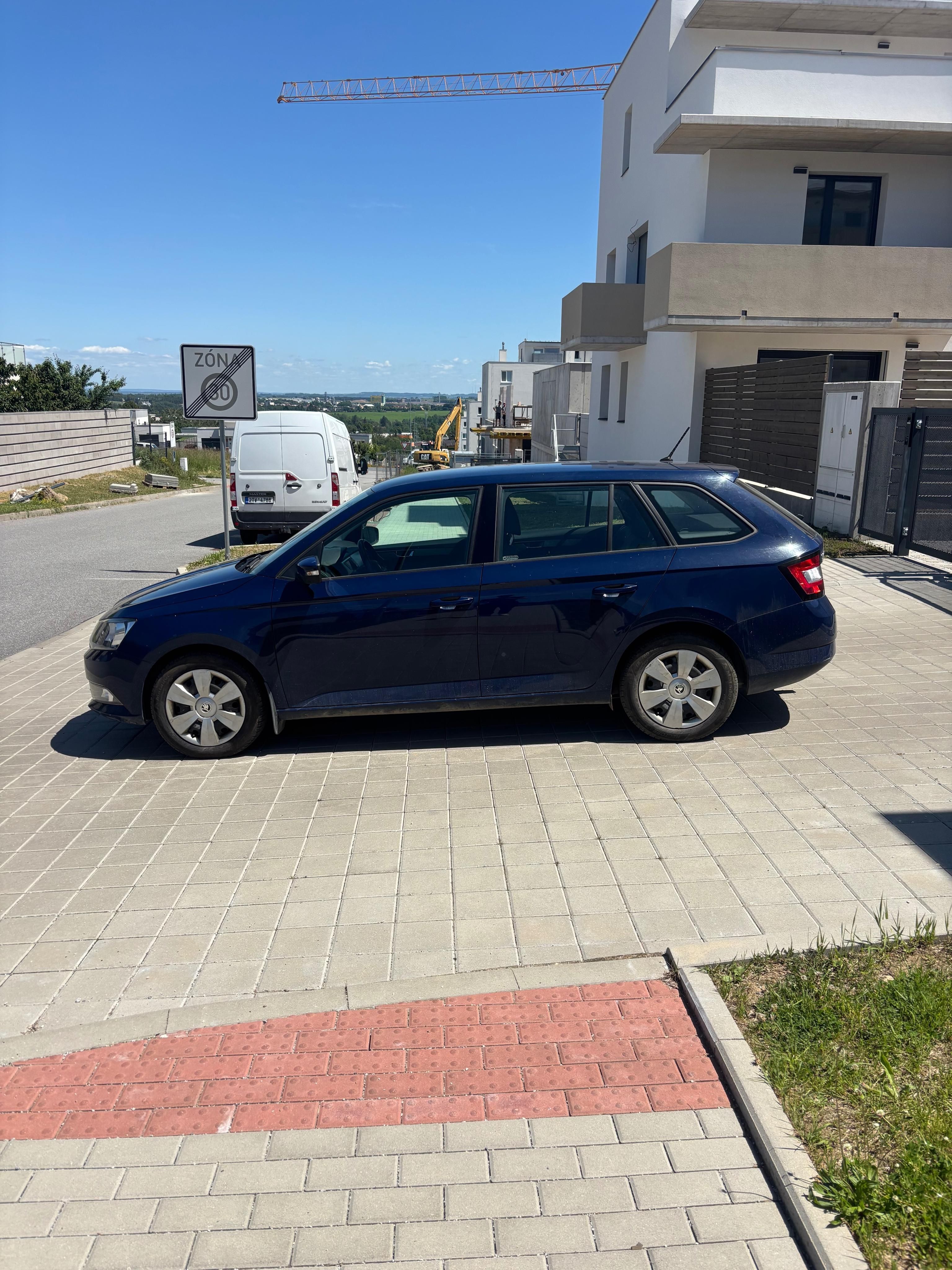 Škoda Fabia, 1.0 MPI, servisováno, tažné - fotka 2