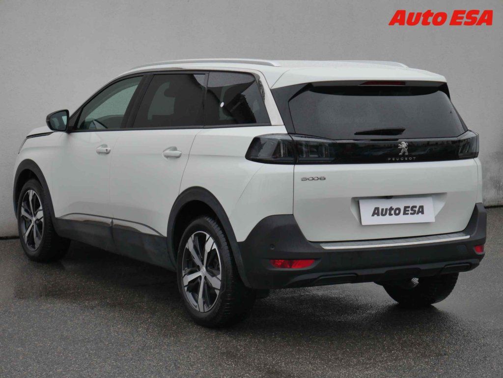 Peugeot 5008, 1.5HDi,ČR,navi,LED - fotka 6