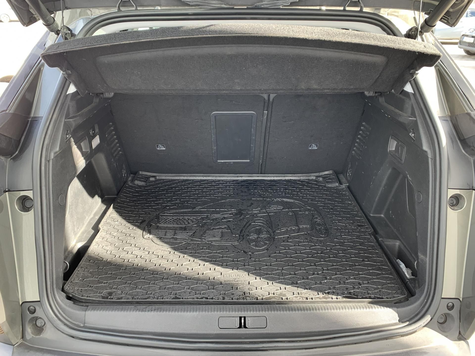 Peugeot 3008, ALLURE 2.0 BlueHDi 110kW MAN6 - fotka 5
