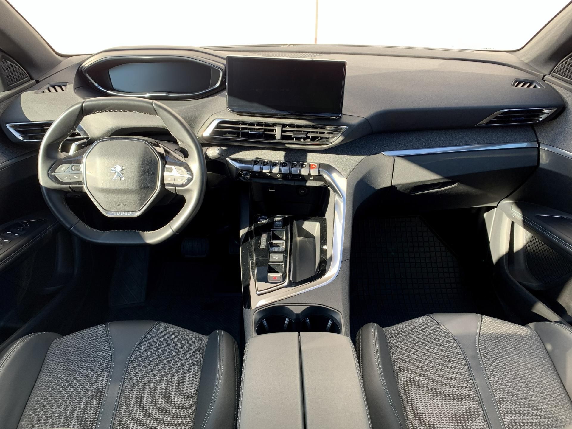 Peugeot 3008, ALLURE PACK 1.5 BHDi 96kW AT8 - fotka 2