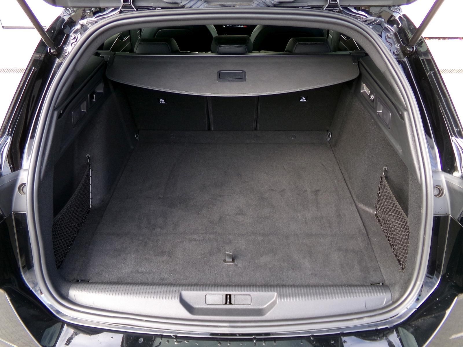 Peugeot 308, SW GT 1.6 PHEV 133kW AT8 - fotka 5