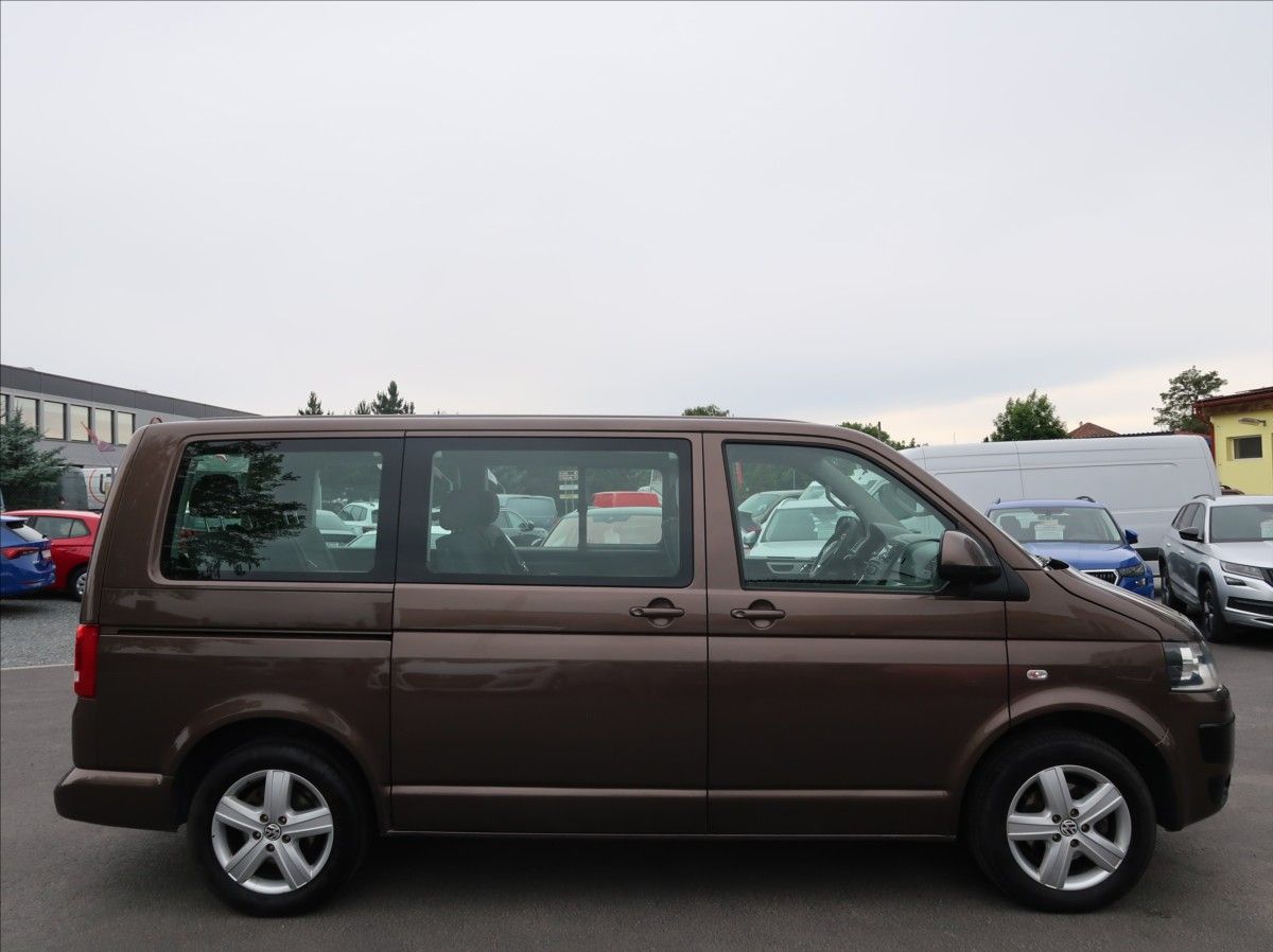 Volkswagen Multivan, 2,0 TDi,103kW,7míst,tažné,DPH - fotka 5