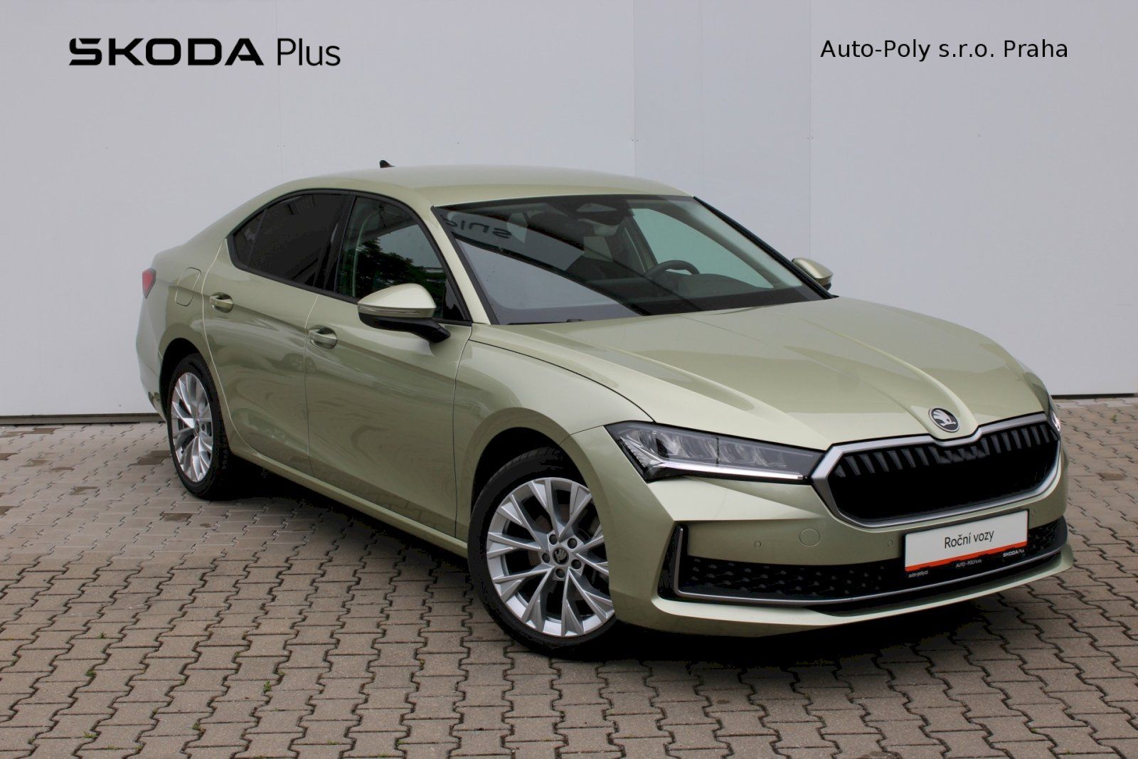 Škoda Superb, Selection 2.0 TDI 110kw DSG - fotka 6
