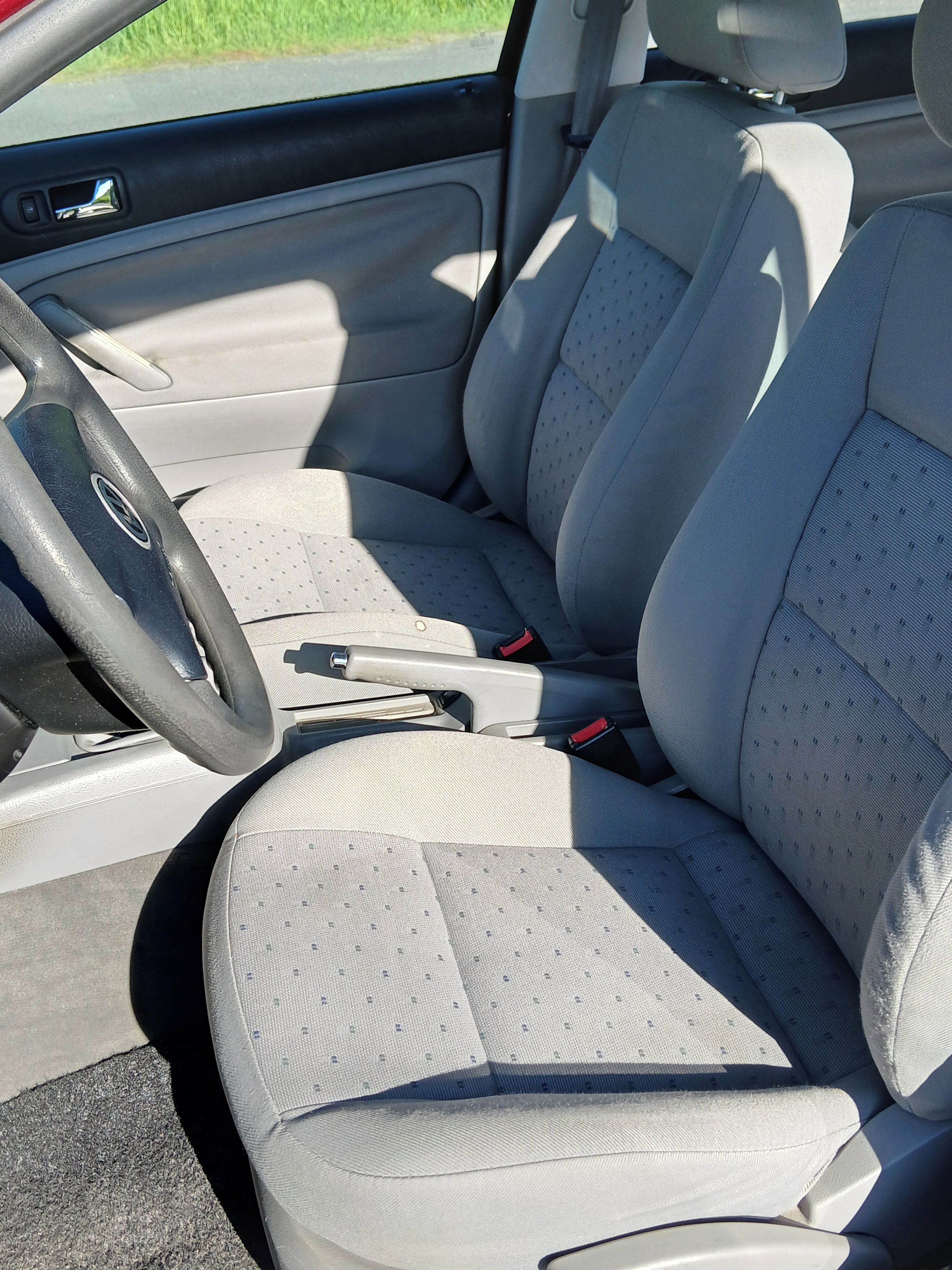 Volkswagen Passat - fotka 5