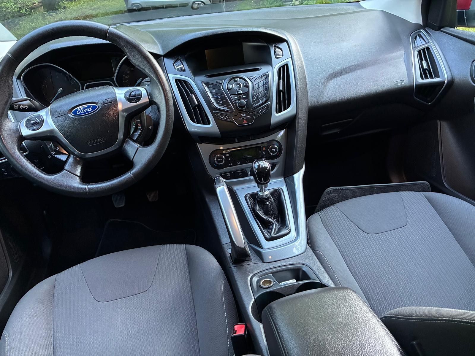 Ford Focus, Ford Focus 1,6  + zimní penu - fotka 5