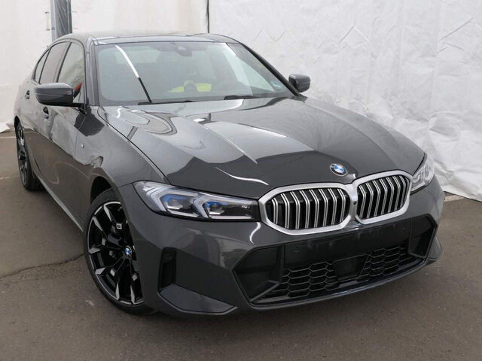 BMW Řada 3, 330i xDrive M-Sport HuD 360 Ta - fotka 2