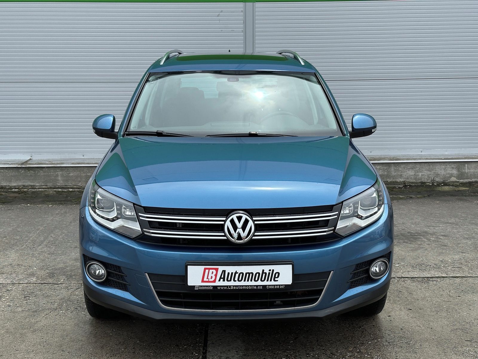 Volkswagen Tiguan, 2.0TDi 4x4 DSG Webasto TAŽNÉ - fotka 2