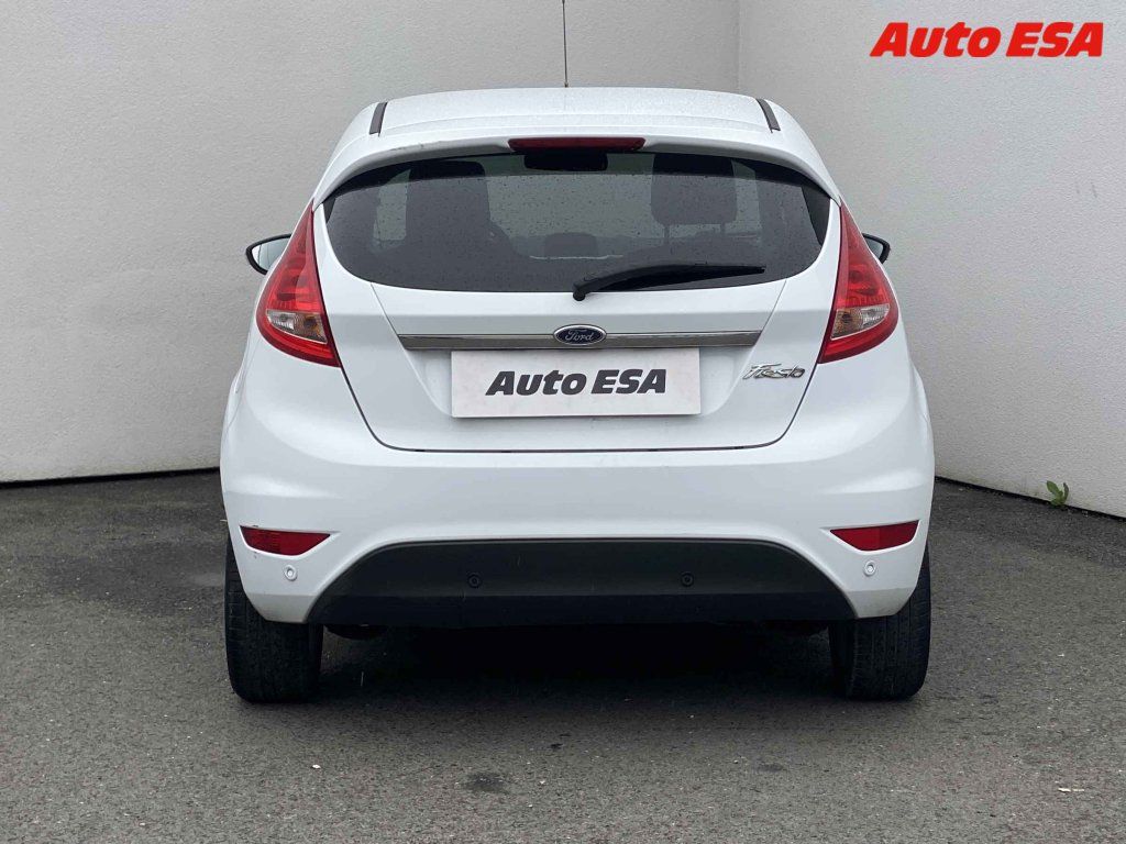 Ford Fiesta, 1.4,Titanium - fotka 5