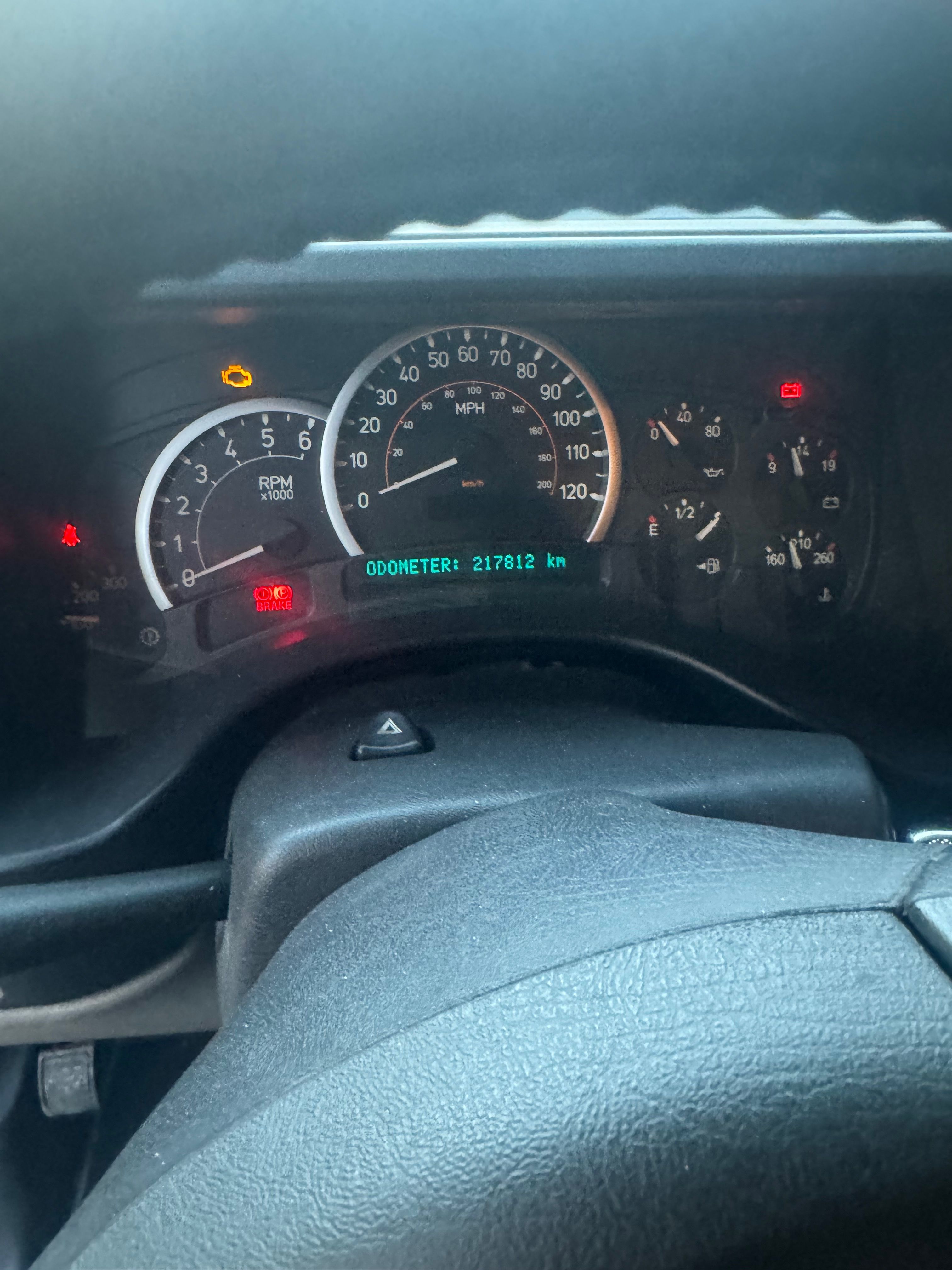 Hummer H2, Hummer 6.0 bez plynu po serisu - fotka 2