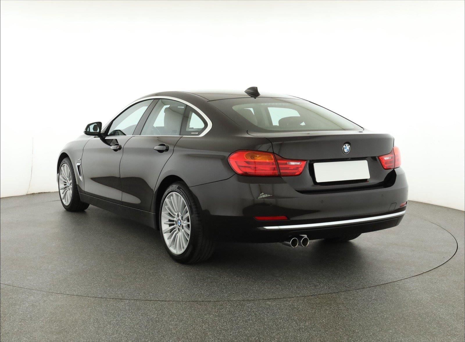 BMW Řada 4, 420d xDrive Gran Coupé , 4X4 - fotka 4