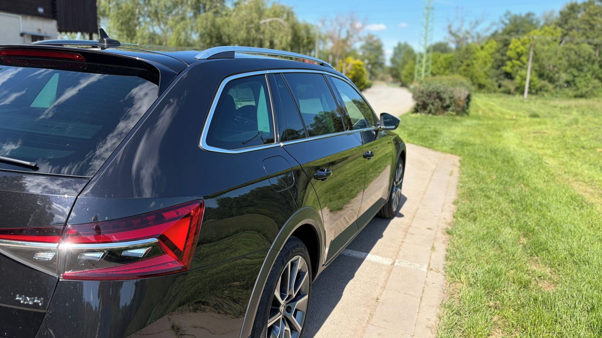 Škoda Superb, Škoda Superb Scout 2.0Tdi140KW - fotka 4