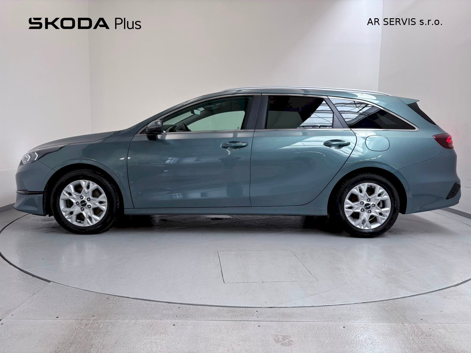 Kia Cee´d, TOP 1,5 T-GDi/118 kW 6MP-klima - fotka 3