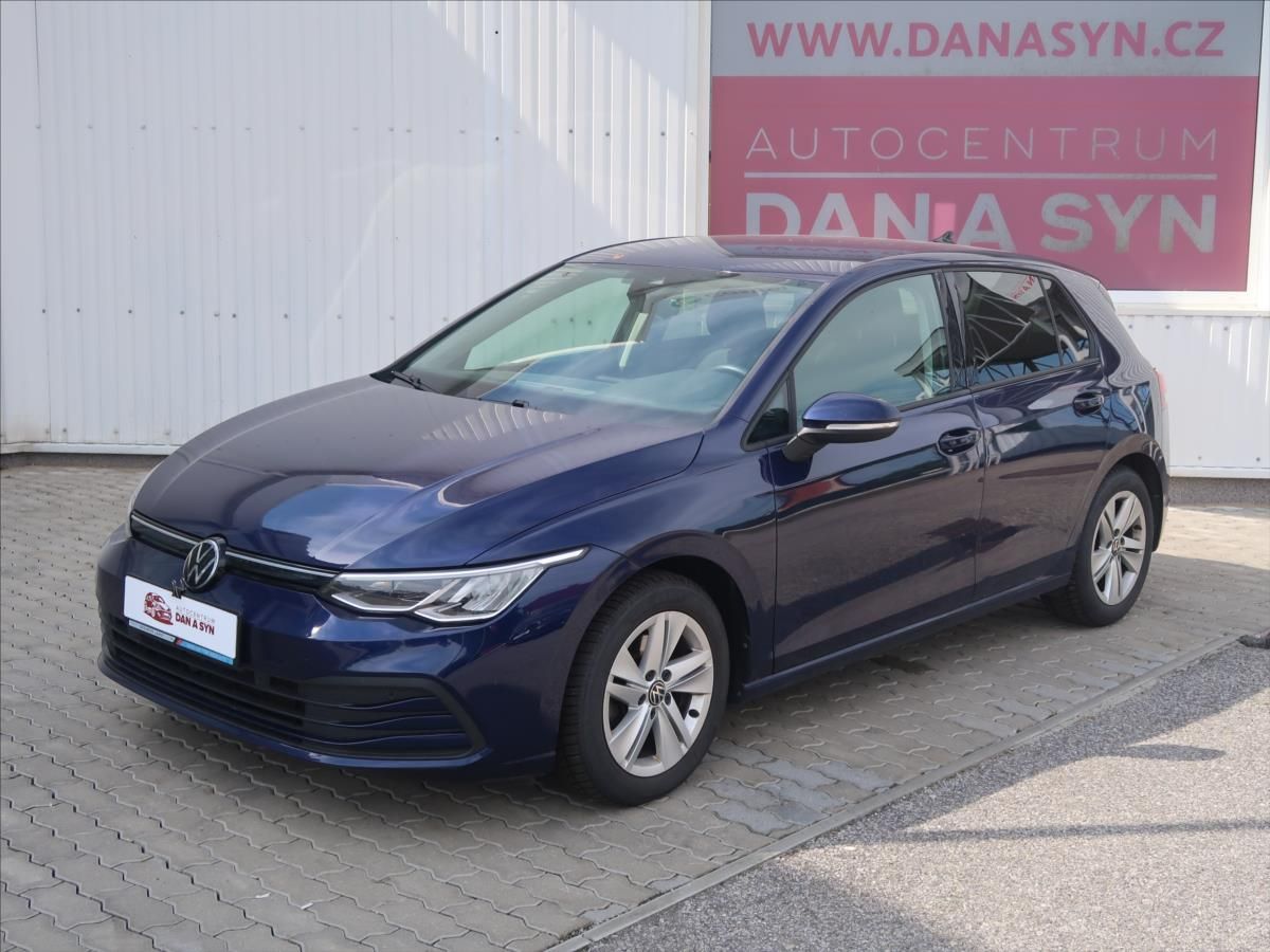 Volkswagen Golf, 1,0 TSI Life 1.majitel CZ