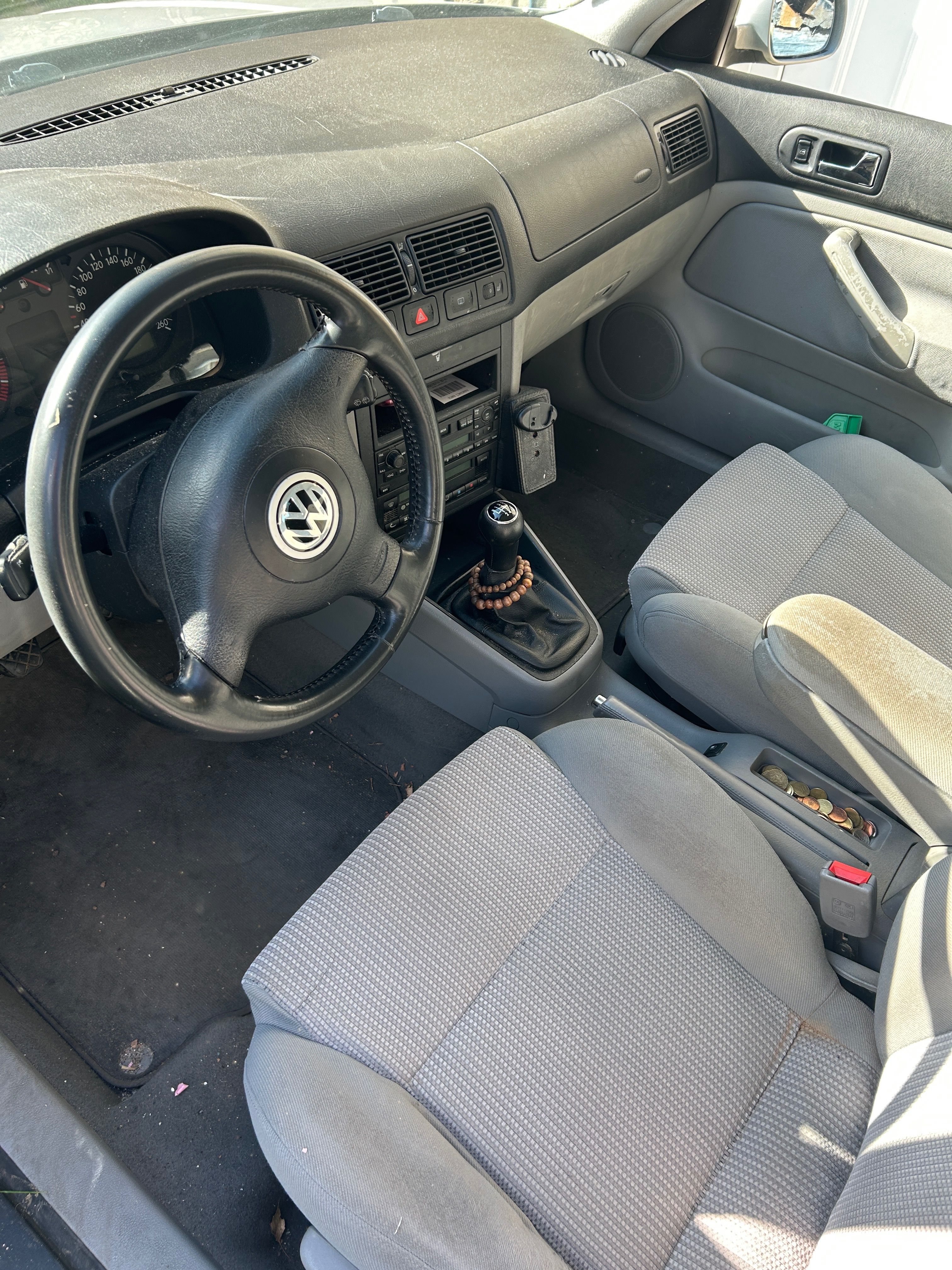 Volkswagen Golf, GOLF 1998 1.6 SR - fotka 4