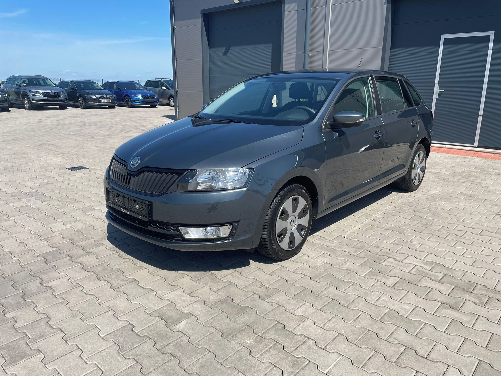Škoda Rapid, 1.2Tsi 81kw, 61.000km - fotka 2