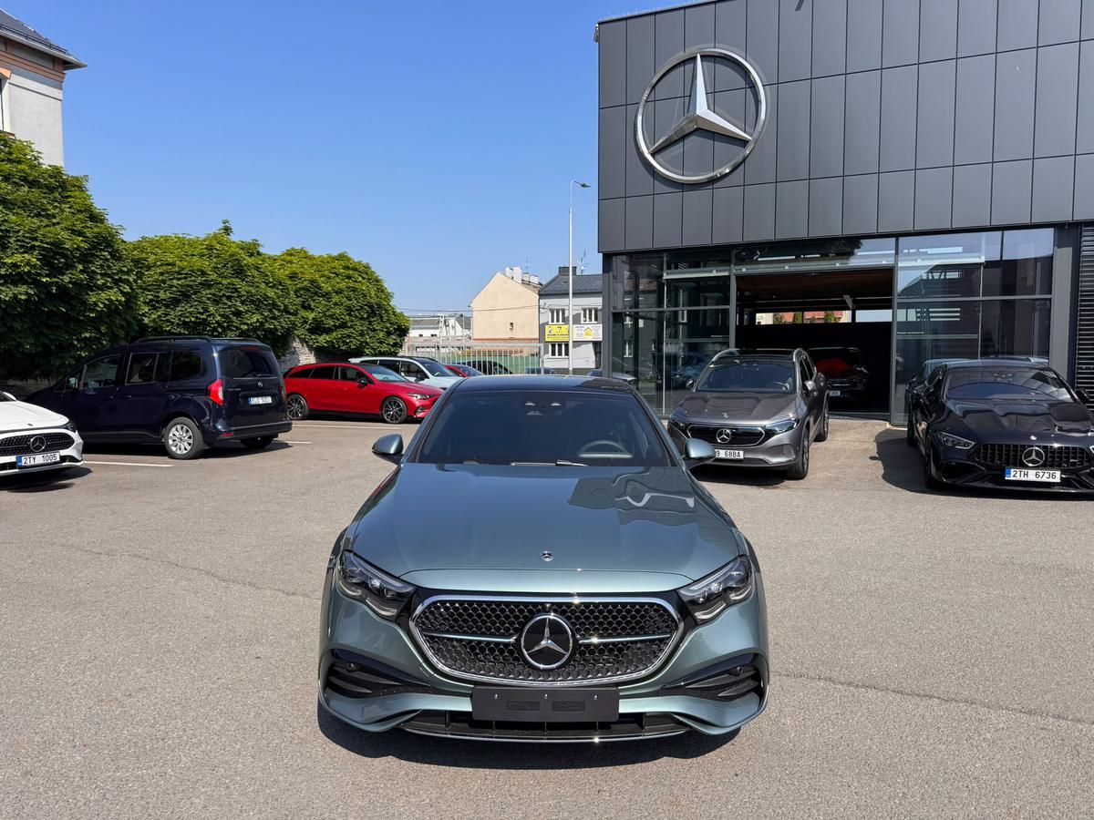 Mercedes-Benz Třídy E, E 450 d 4MATIC - fotka 2