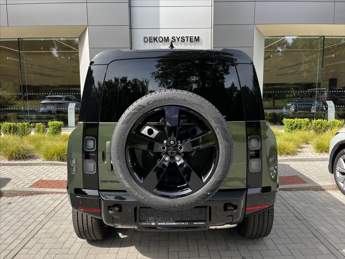 Land Rover Defender, 3,0 110 X-Dynamic SE D200 AWD - fotka 6