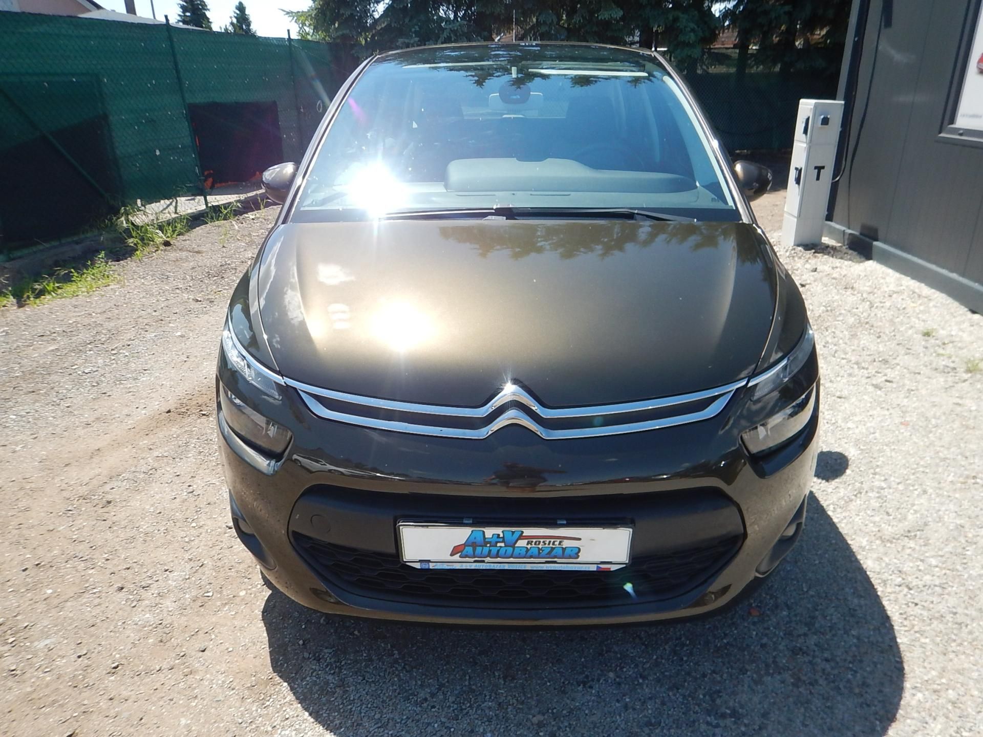 Citroën C4 Picasso, 1.6i, 88 kW, DIGIKLIMA - fotka 3